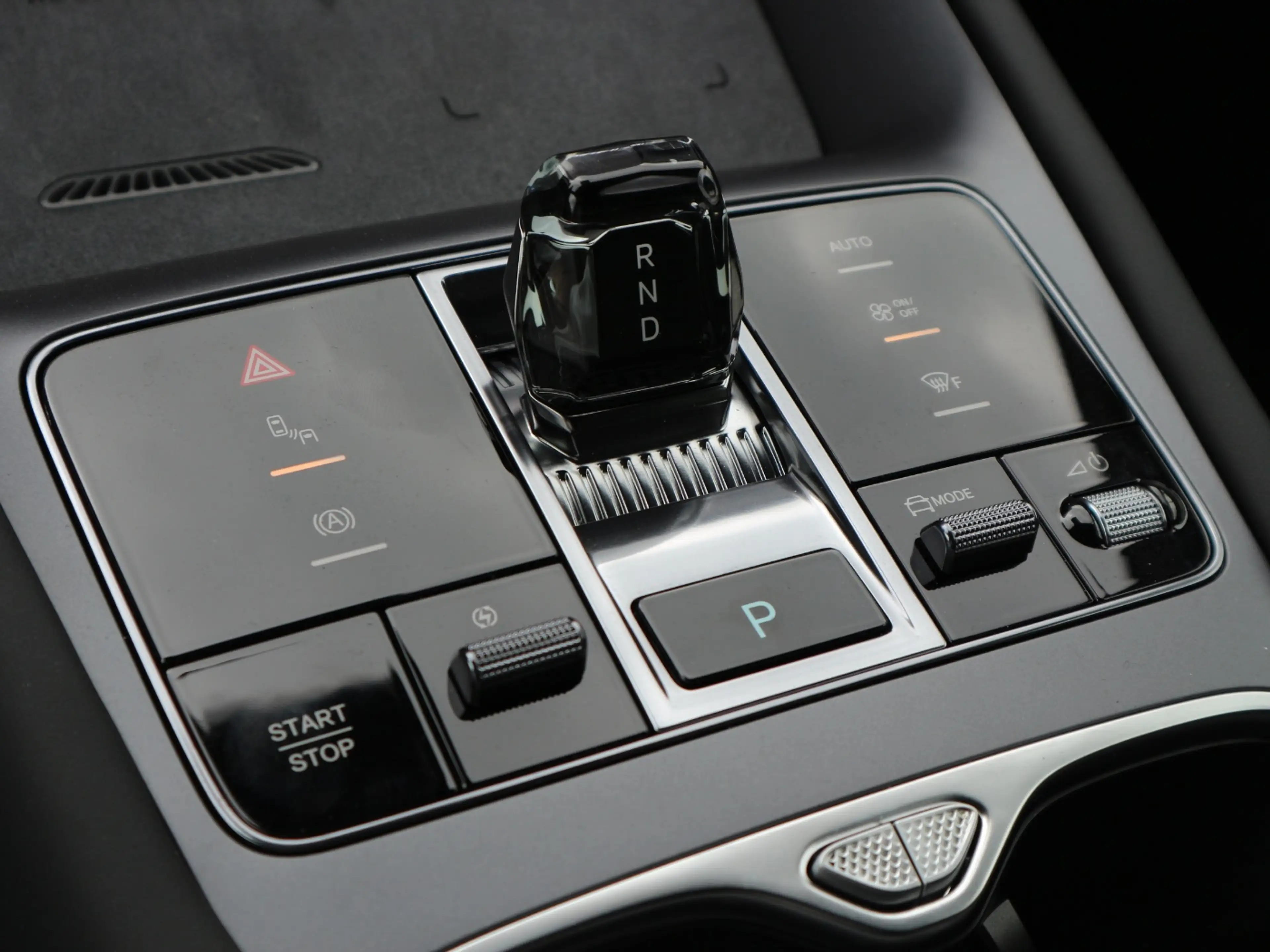 BYD Sealion 7 Design AWD Pano 360° ACC Navi LED SHZ — photo 13