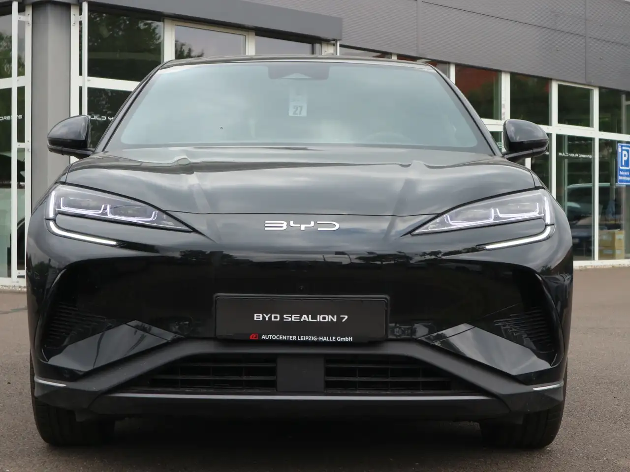 BYD SEALION 7
