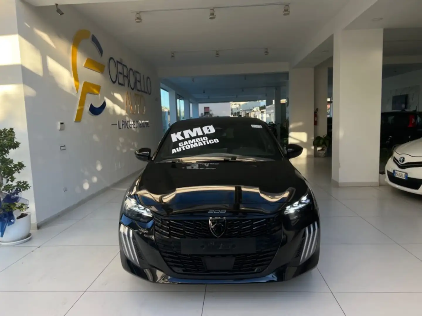 Peugeot 208 Hybrid 110e-DCS6 GT tua da €239,00 mensili Noir - 2