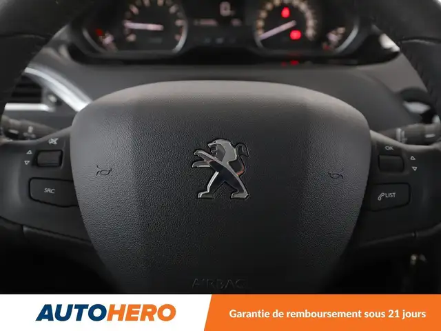 Peugeot 2008 view 19