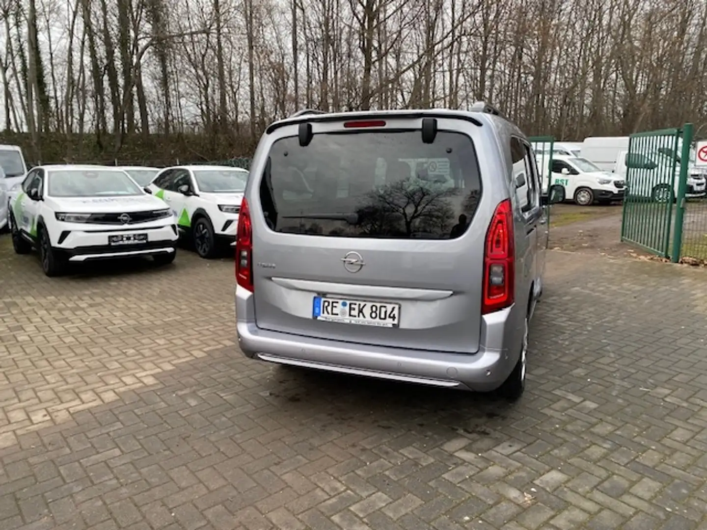 Opel Combo Life ULTIMATE Navi Tempomat USB Gris - 2