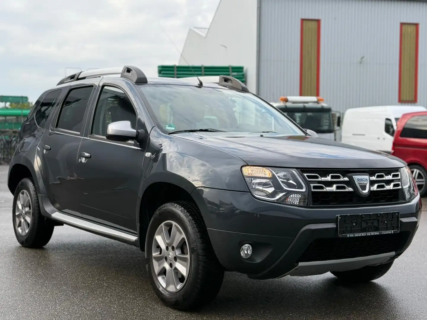 Dacia Duster Duster  Prestige**TUV AU. NEU*  1. HAND. ** Schwarz - 2