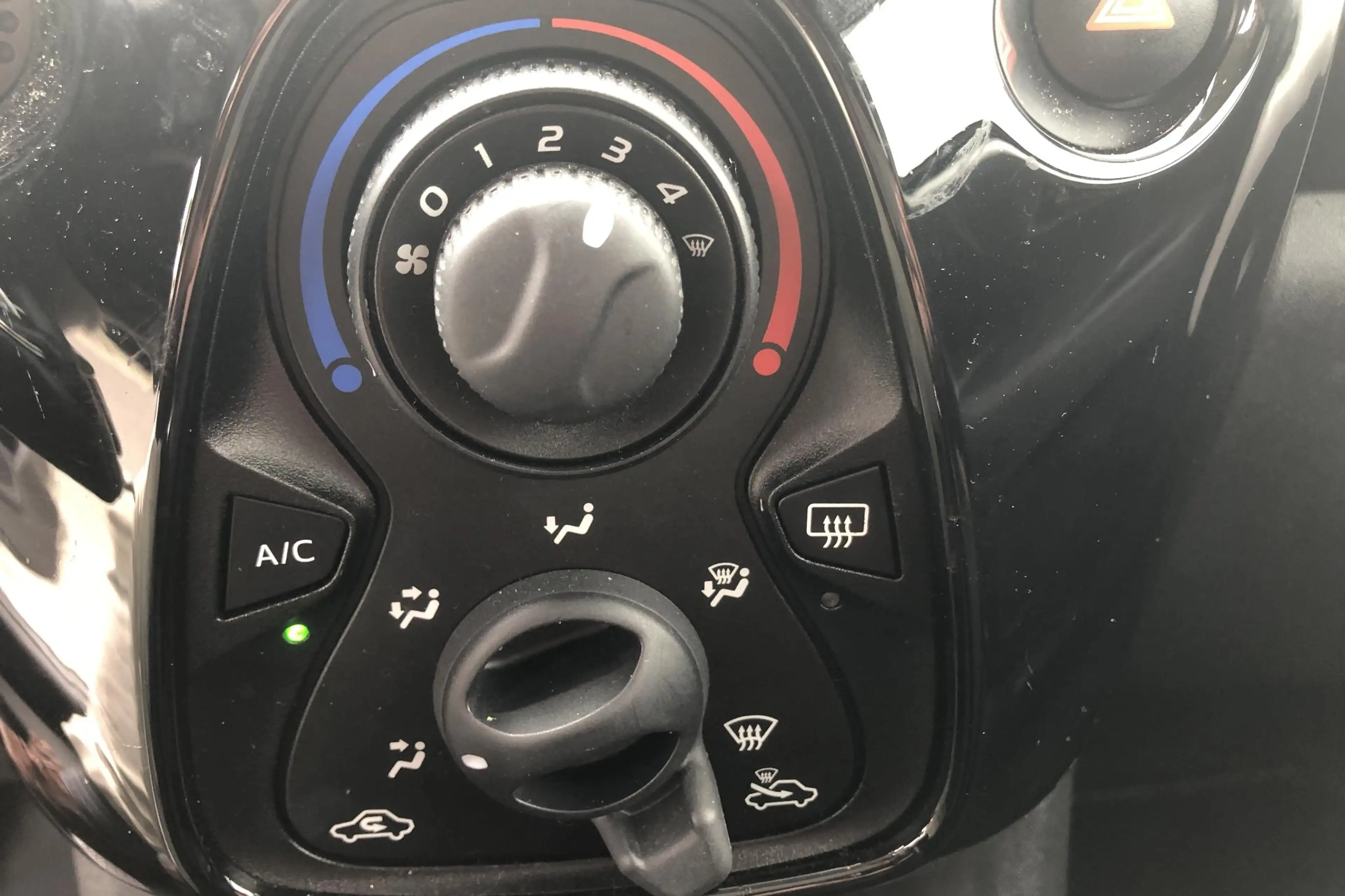Citroen C1 1.0 VTi Feel Airco| Privacy Glass| Electr.spiegels — photo 12