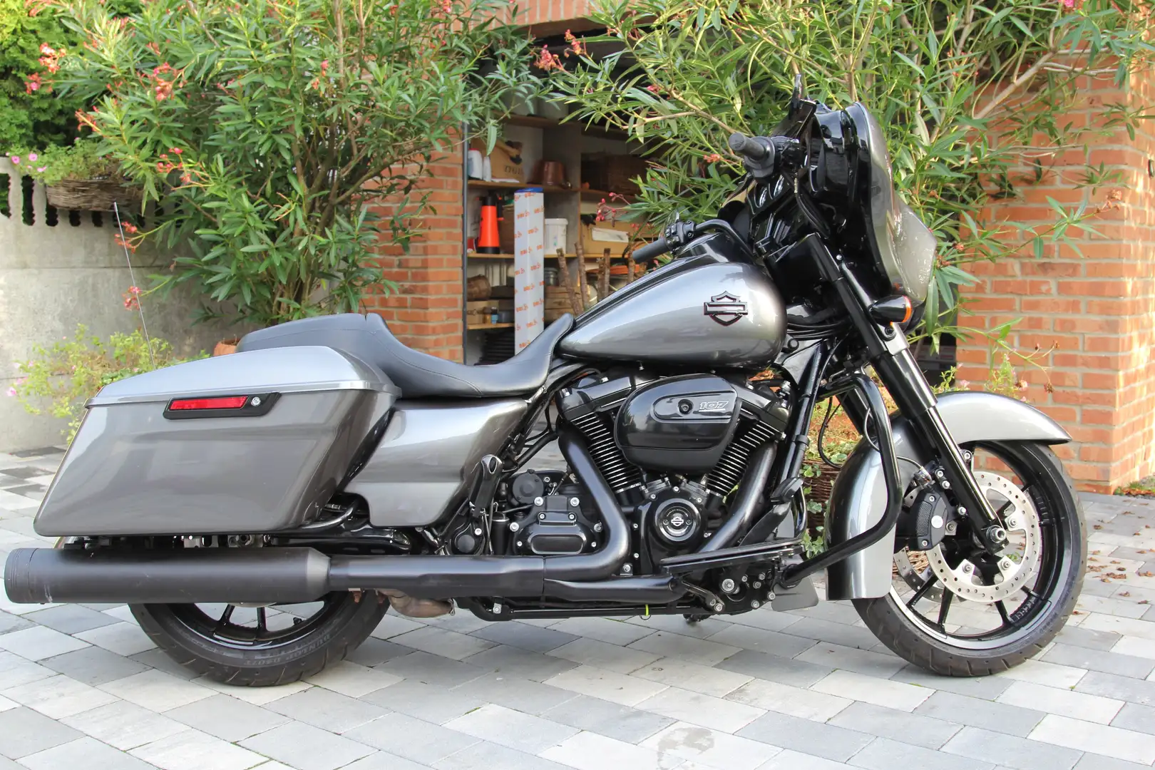 Harley-Davidson Street Glide Special FLHXS Gri - 2