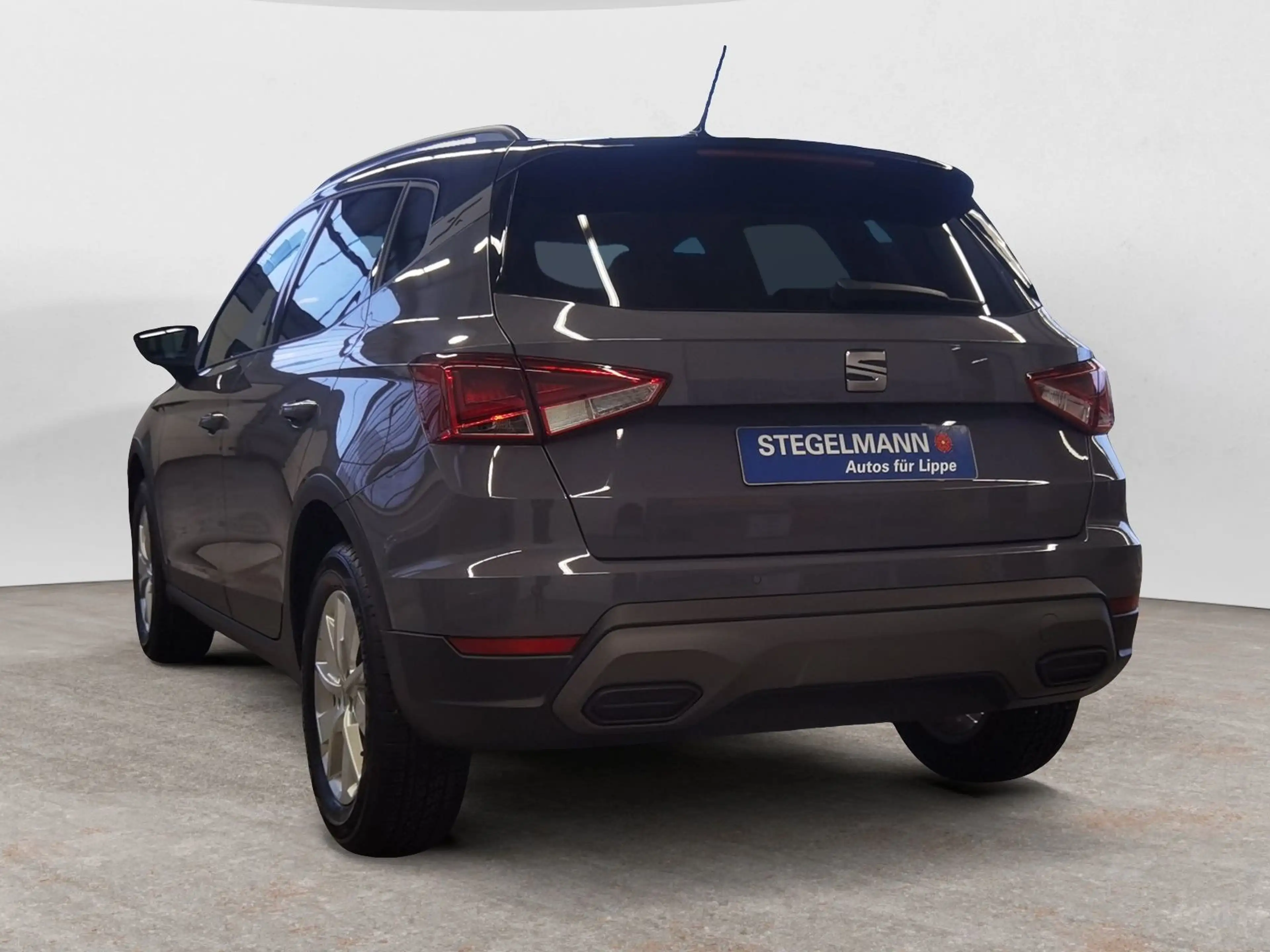SEAT Arona Style 1,0 TSI DSG Ganzjahresreifen AHK Kam — photo 4