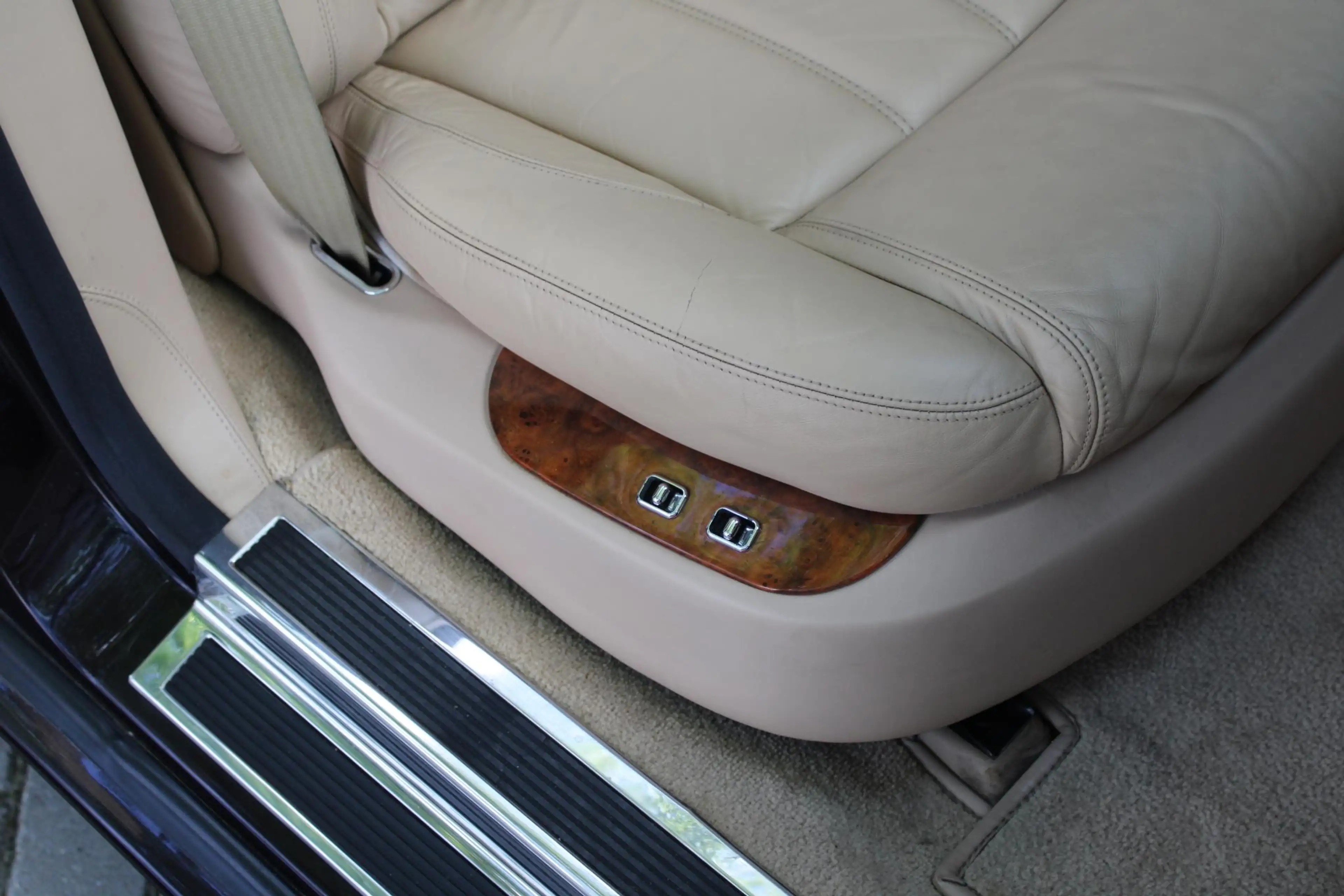 Bentley Arnage R 6.75-V8 | Two-Tone Interieur | Verw. & Verst. St — photo 27
