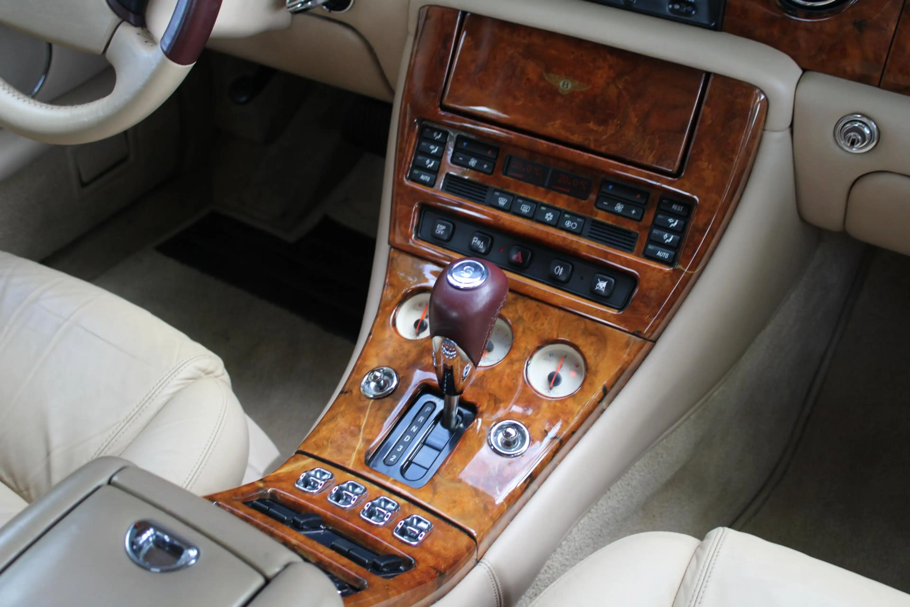Bentley Arnage R 6.75-V8 | Two-Tone Interieur | Verw. & Verst. St — photo 12