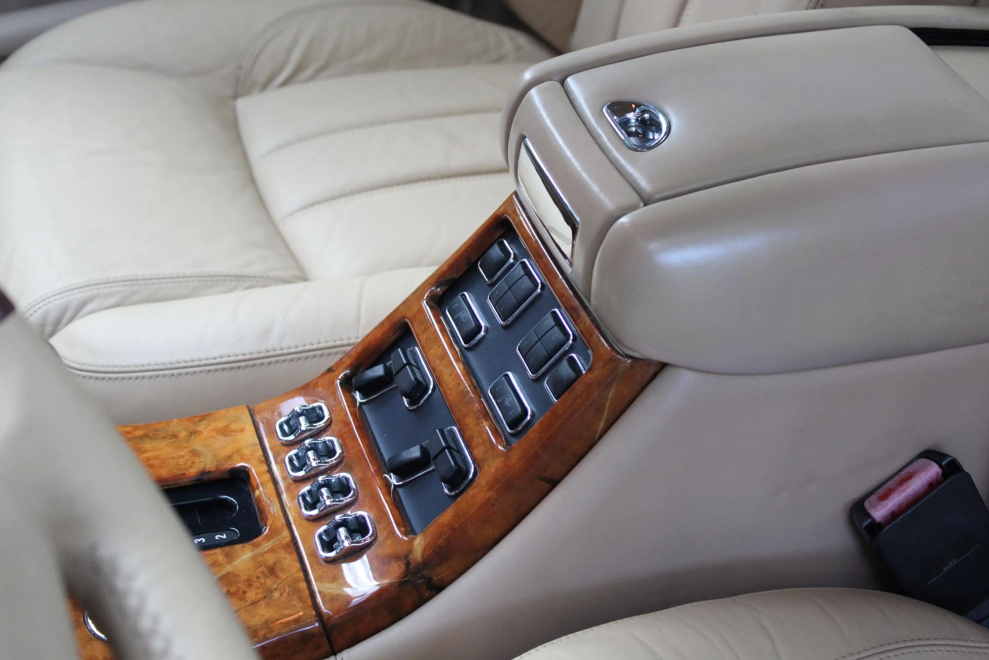Bentley Arnage R 6.75-V8 | Two-Tone Interieur | Verw. & Verst. St — photo 21