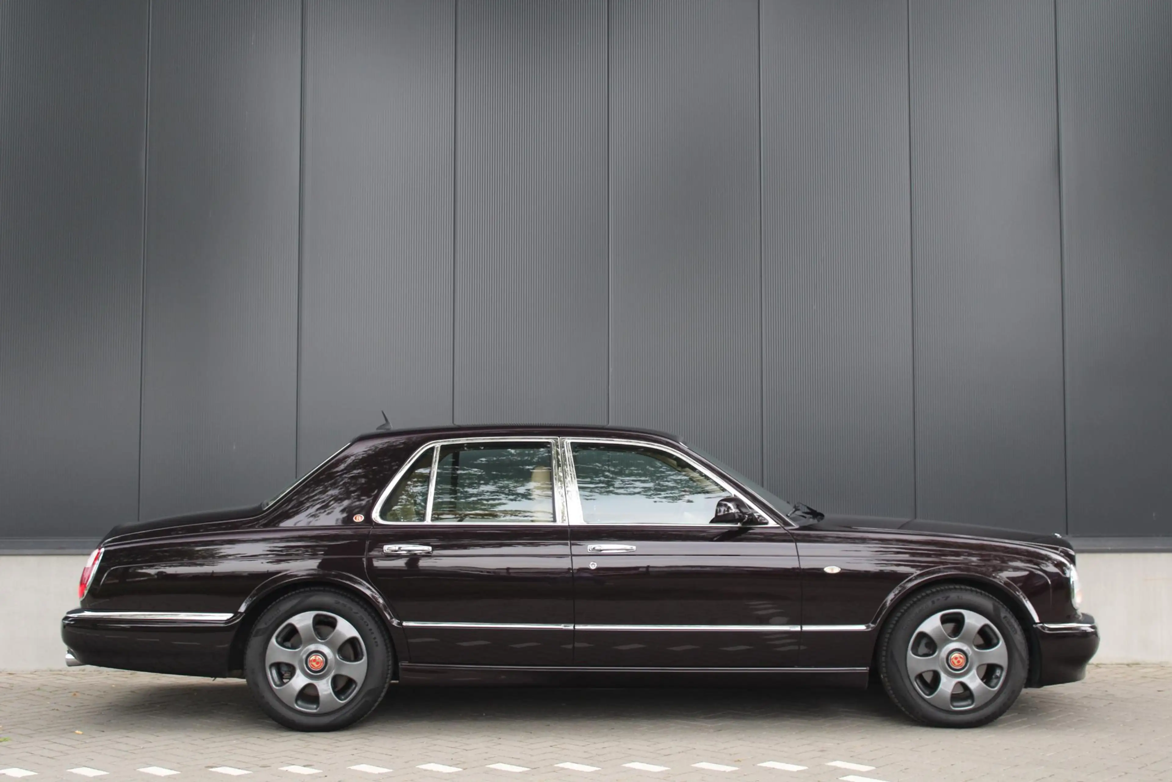 Bentley Arnage R 6.75-V8 | Two-Tone Interieur | Verw. & Verst. St — photo 17