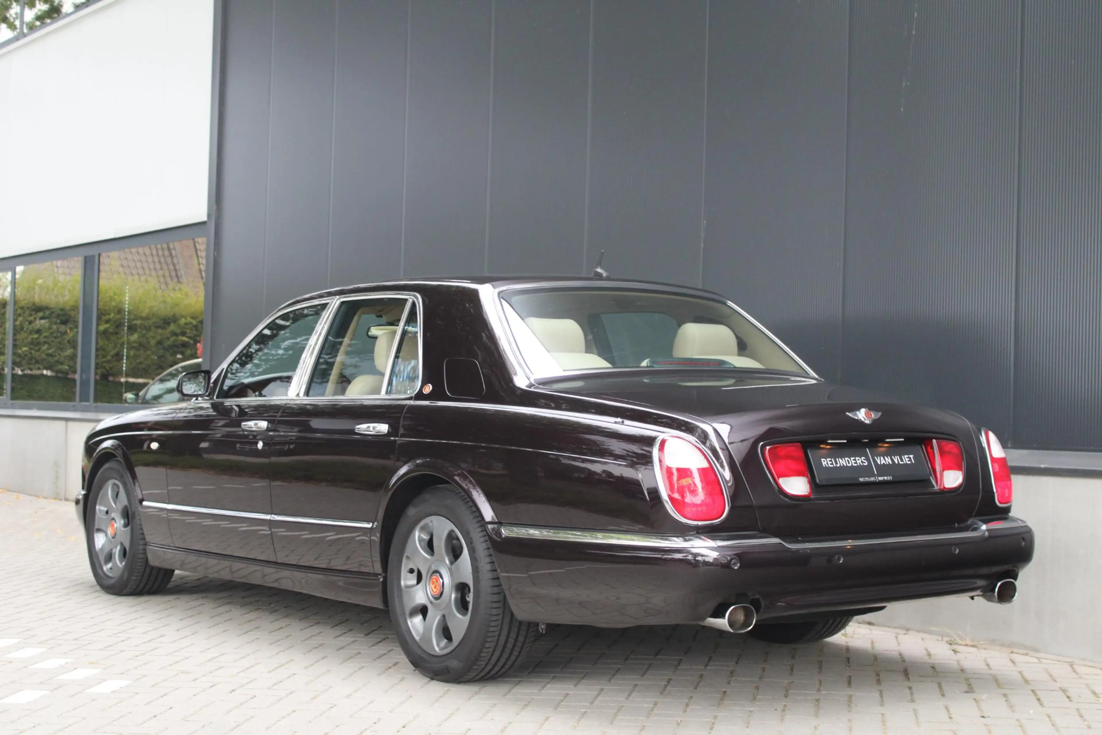 Bentley Arnage R 6.75-V8 | Two-Tone Interieur | Verw. & Verst. St — photo 19