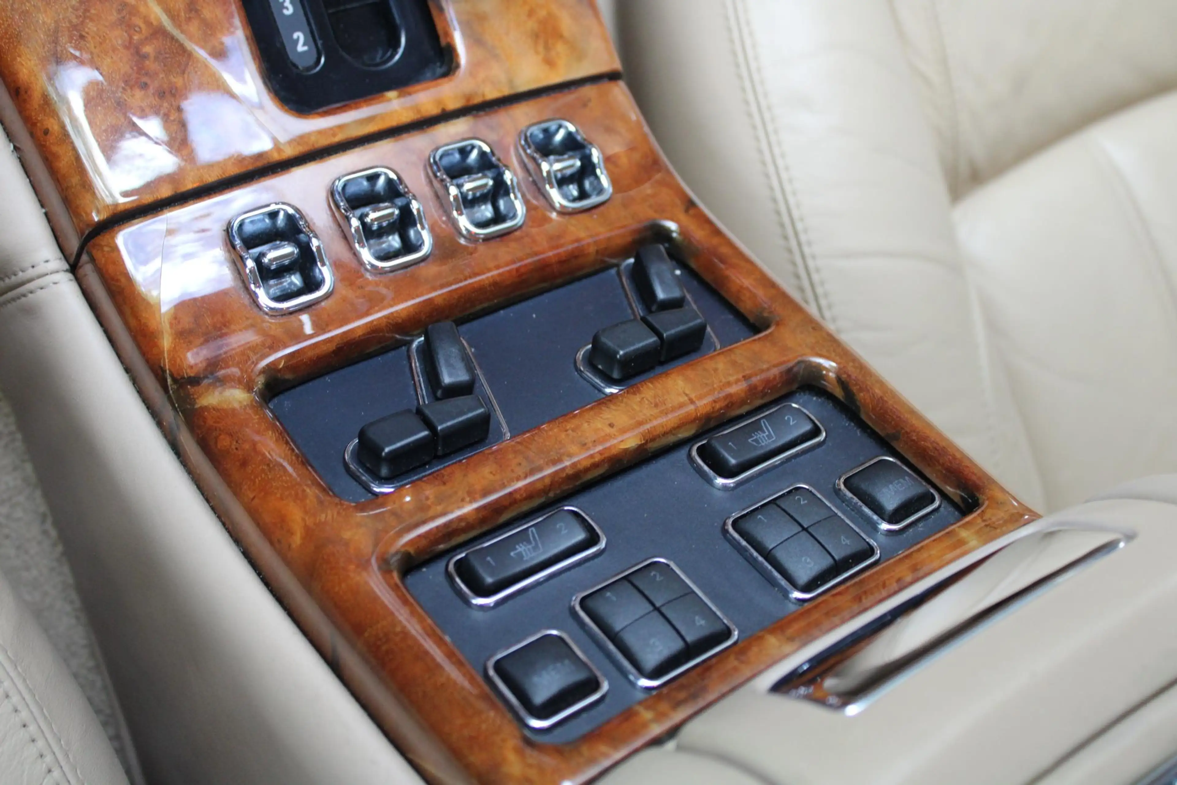 Bentley Arnage R 6.75-V8 | Two-Tone Interieur | Verw. & Verst. St — photo 34