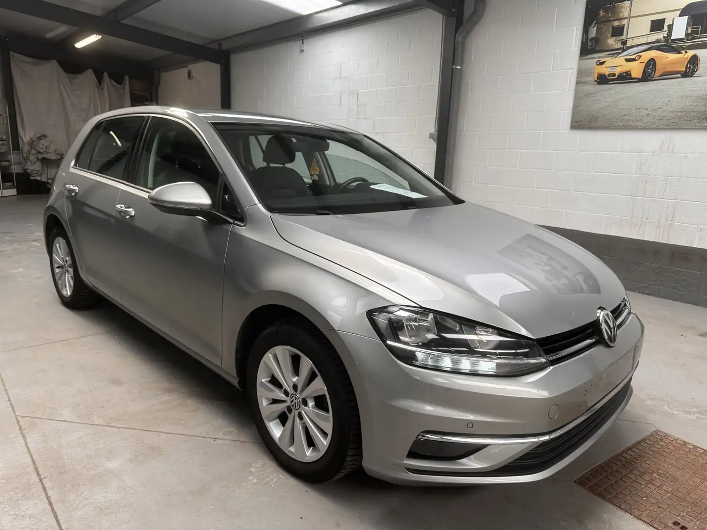 Volkswagen Golf 1.6 SCR TDi Comfortline (EU6.2) Gris - 1