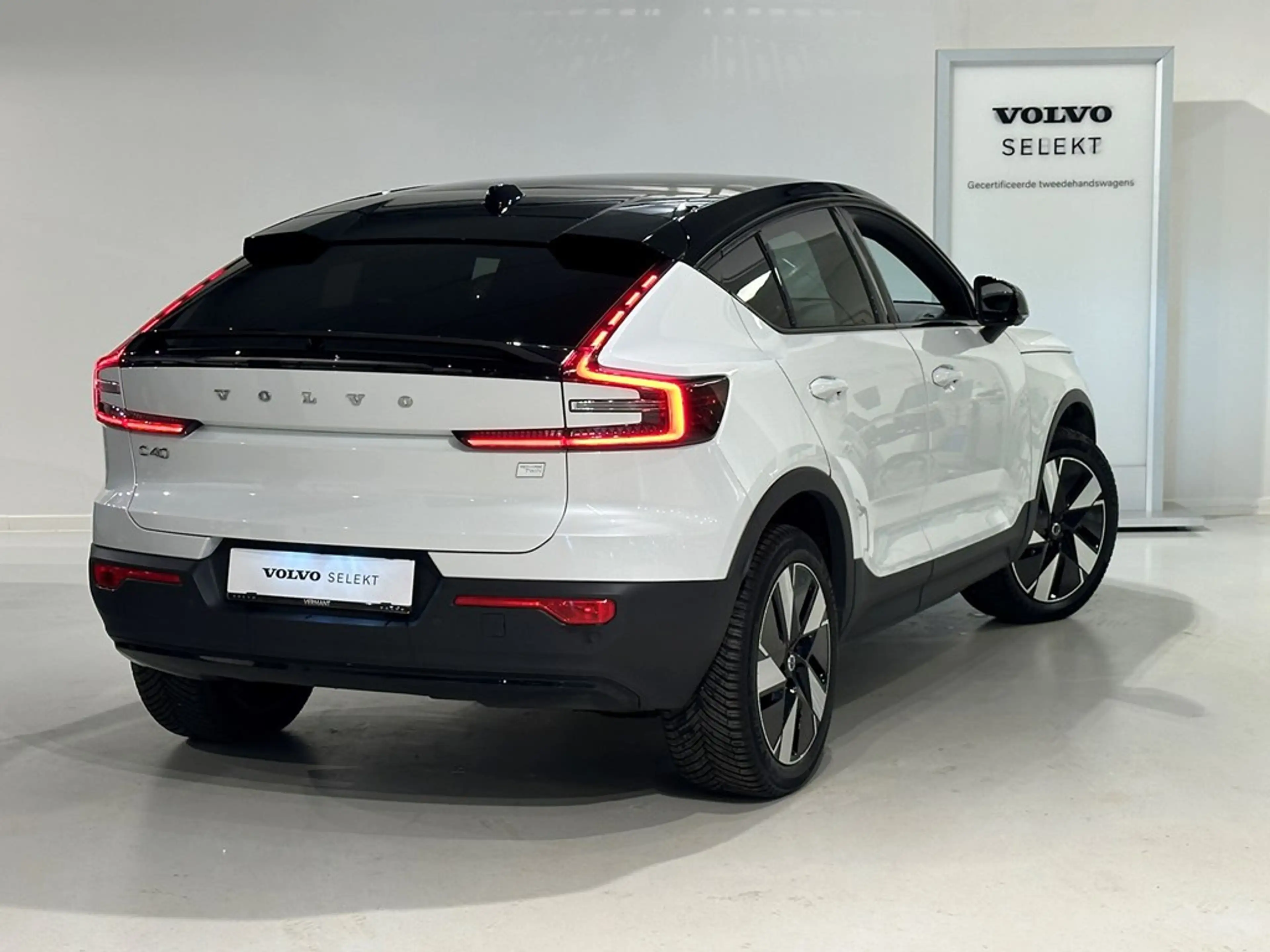 Volvo C40 Recharge Ultra Twin motor + trekhaak — photo 2