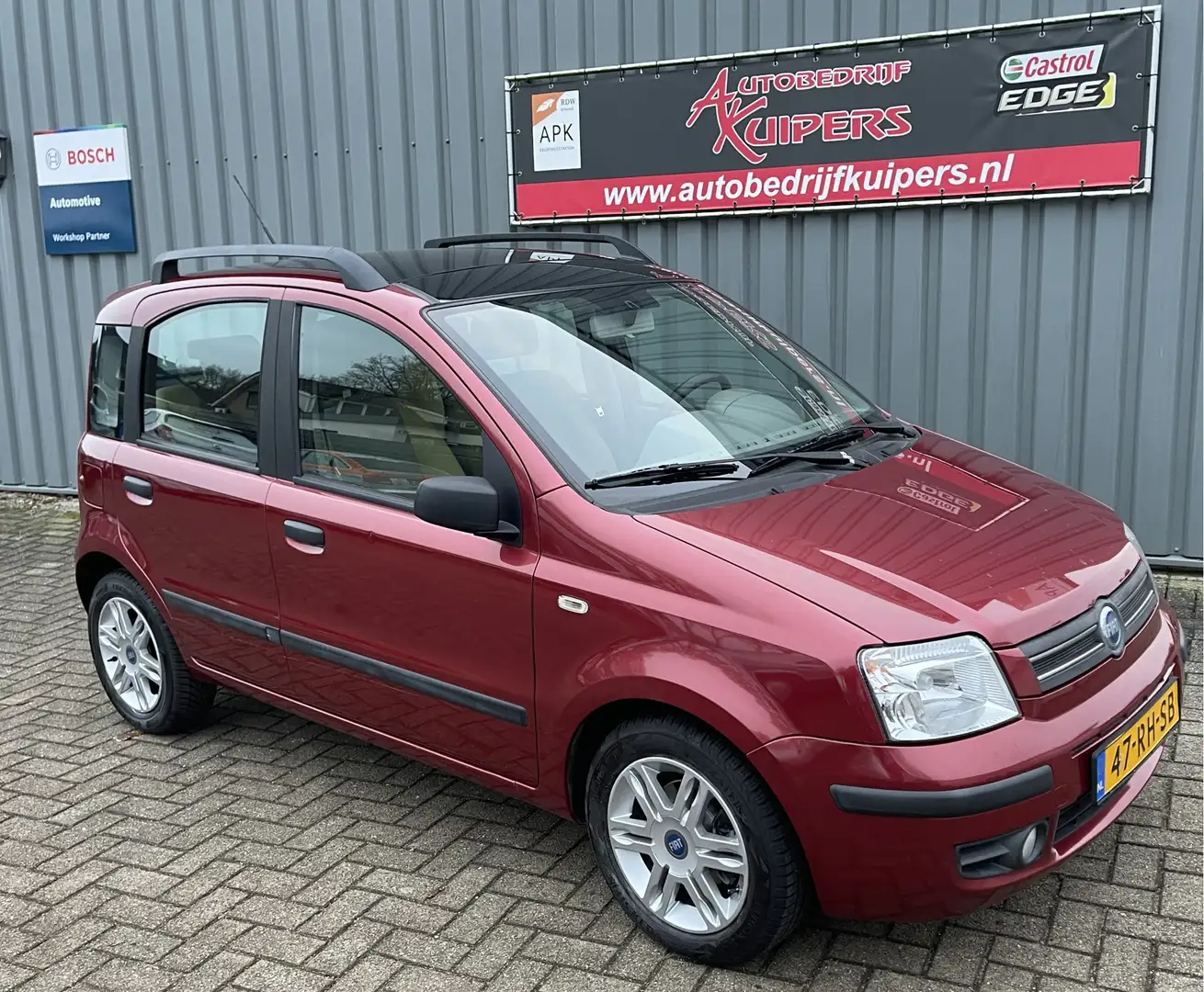 Fiat Panda 1.2 Emotion Automaat Clima.Cruise.Lm.velgen.Pano.A Rot - 1