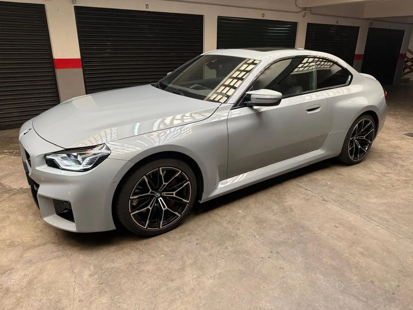 BMW M2 Gris - 1
