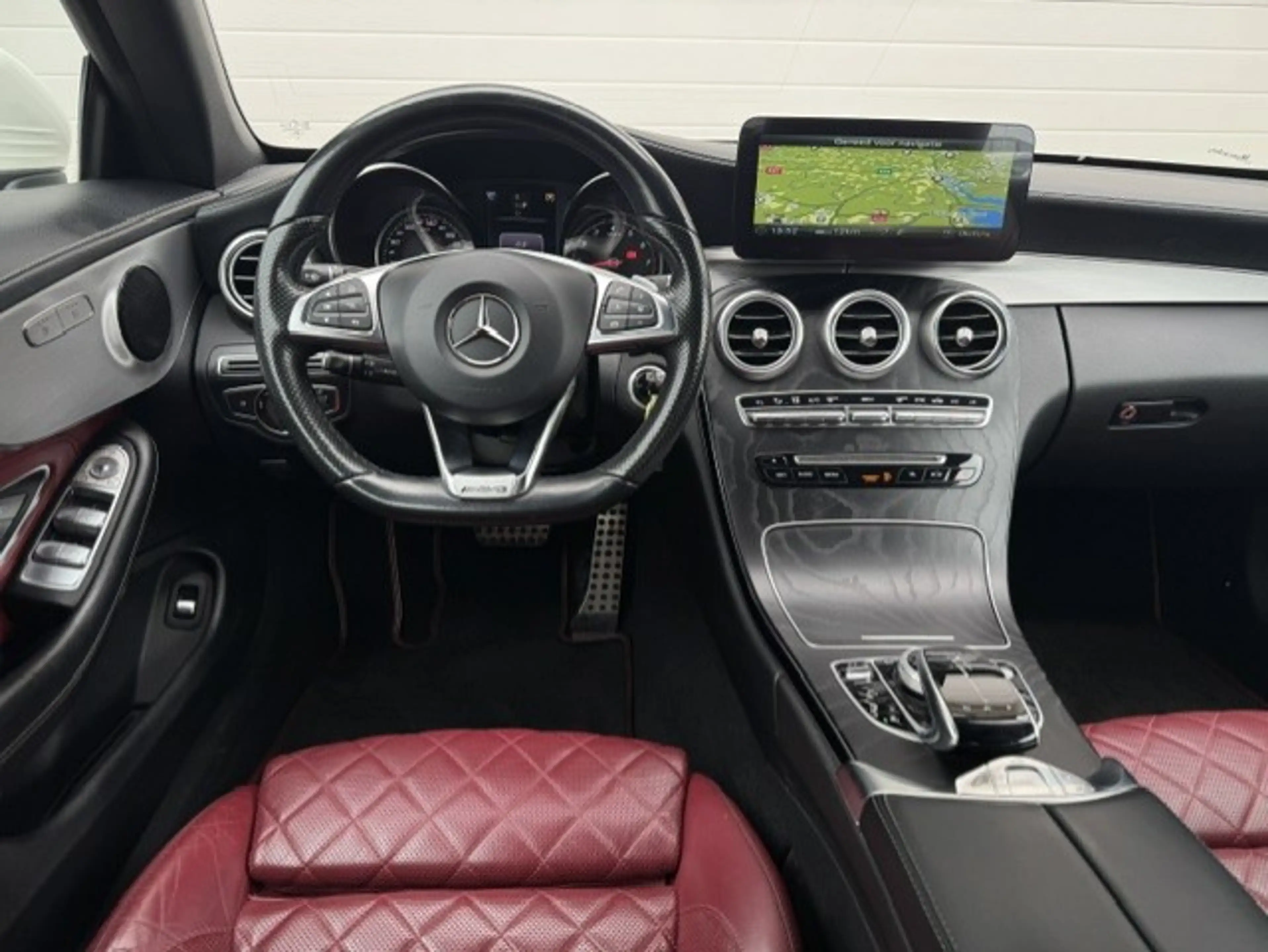 Mercedes-Benz C 200 Cabrio AMG Edition 1 Designo — photo 13