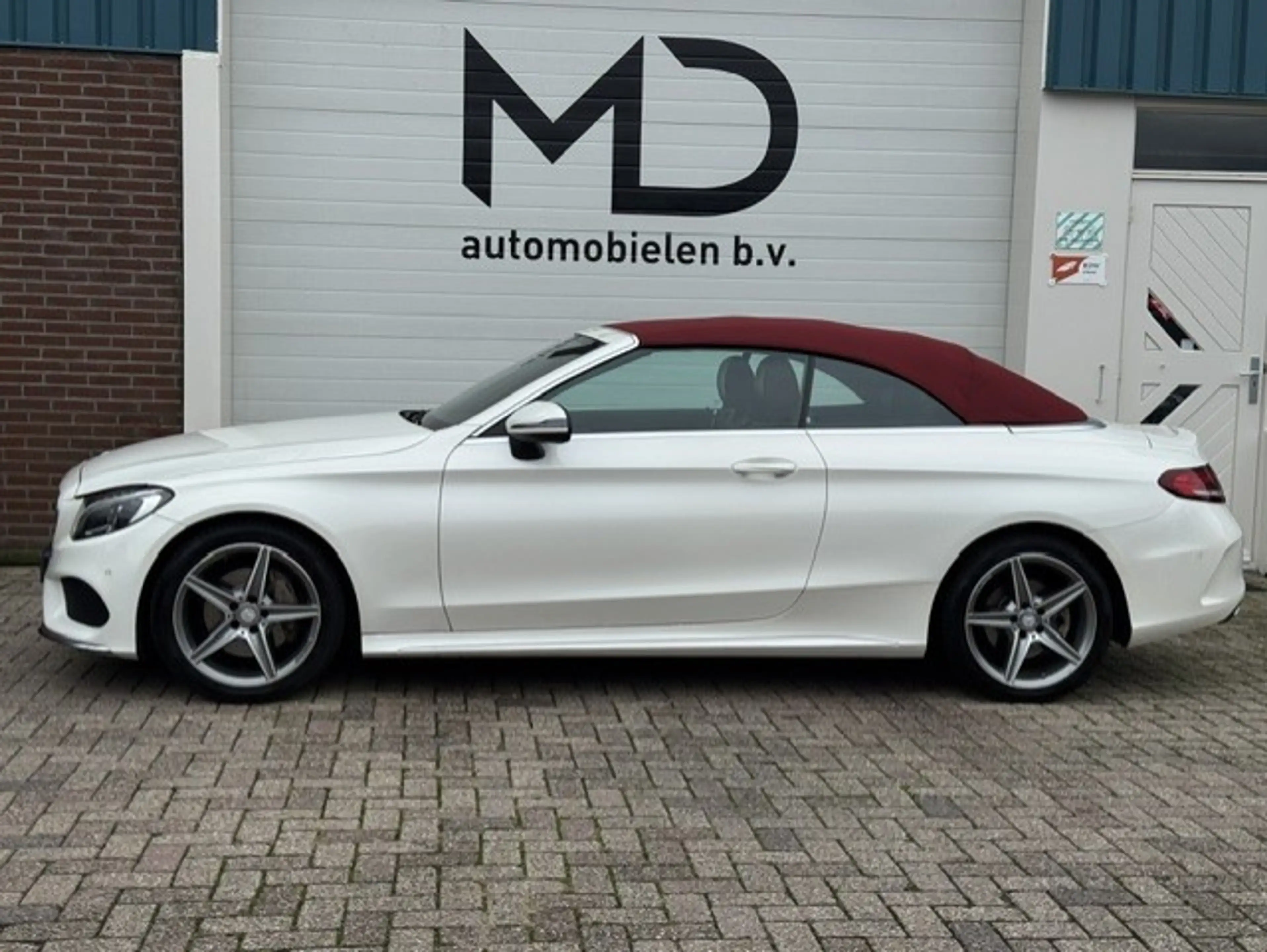 Mercedes-Benz C 200 Cabrio AMG Edition 1 Designo — photo 2