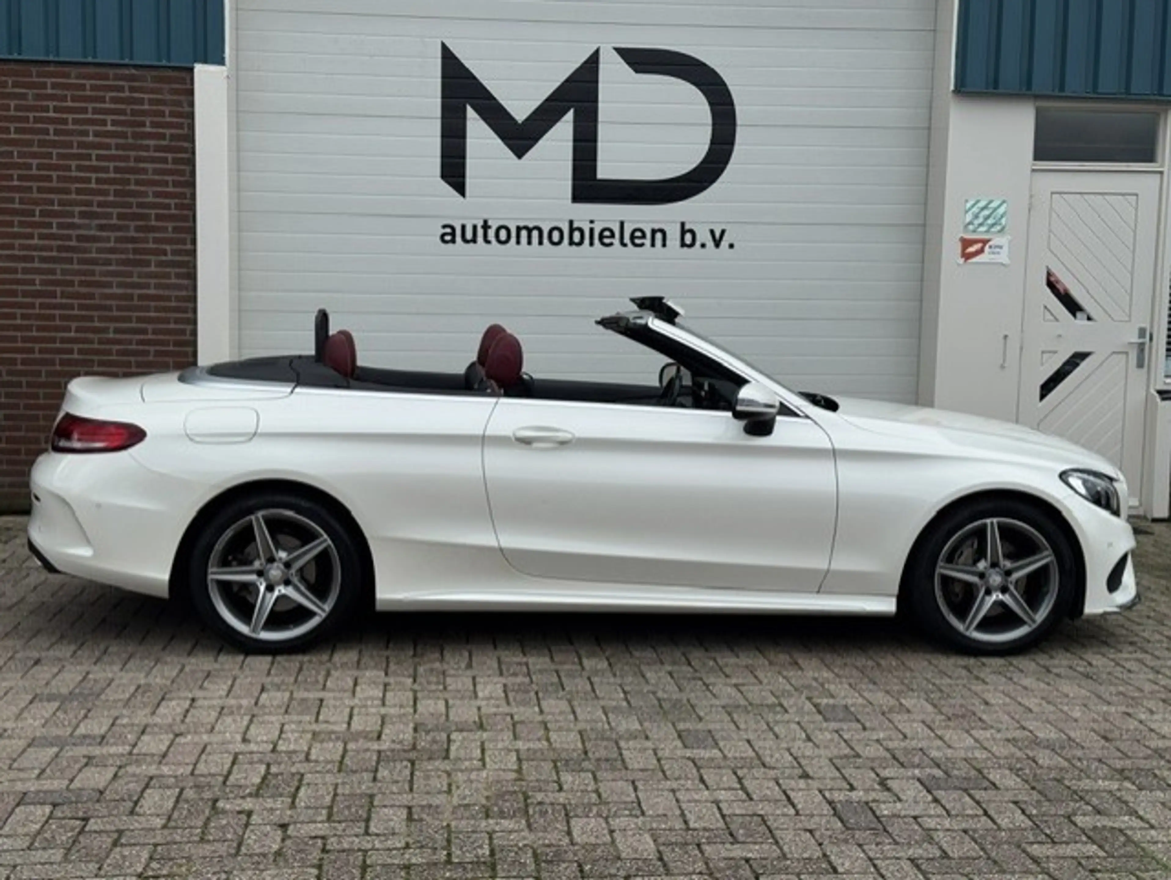 Mercedes-Benz C 200 Cabrio AMG Edition 1 Designo — photo 4