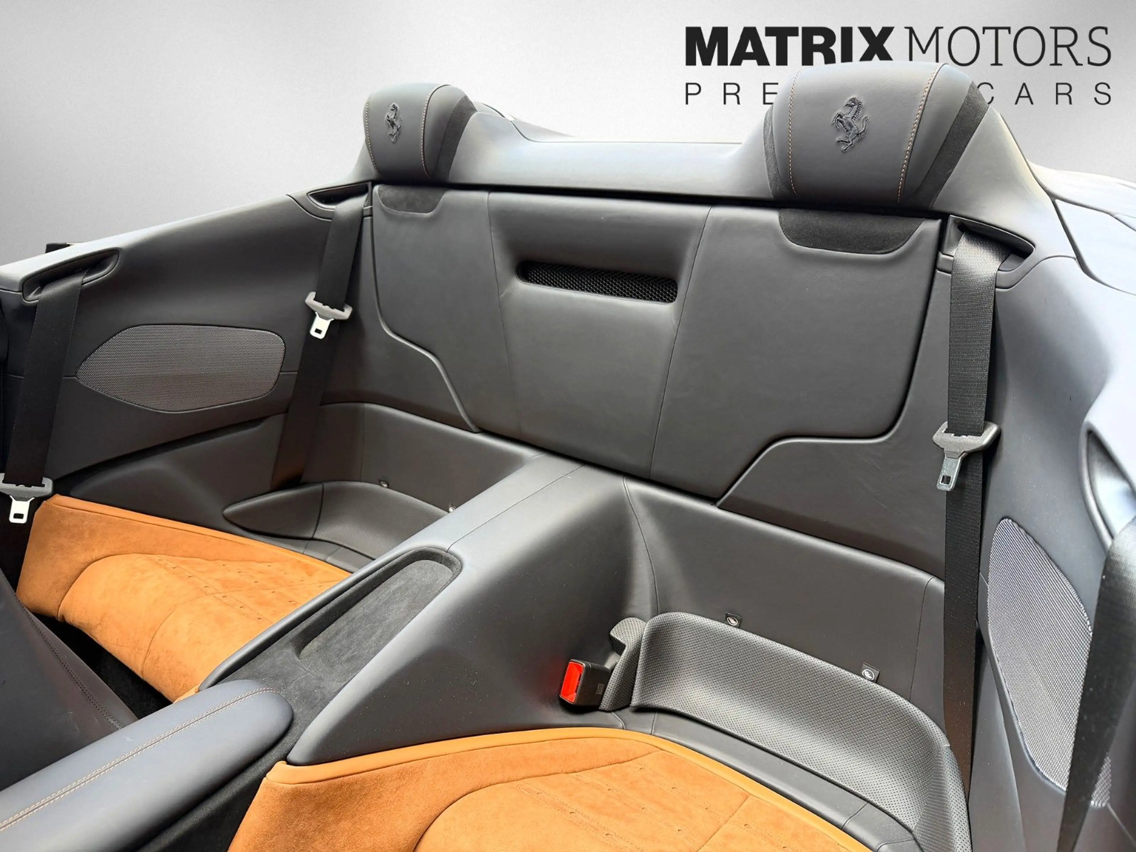 Ferrari Roma Spider Matrix LED "Daytona" Hi-Fi 360° — photo 8