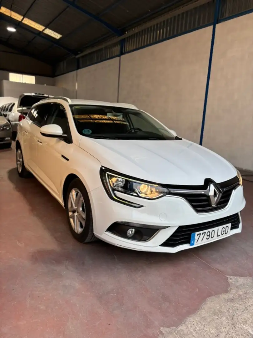 Renault Megane 1.5dCi Blue Business 85kW Blanc - 1