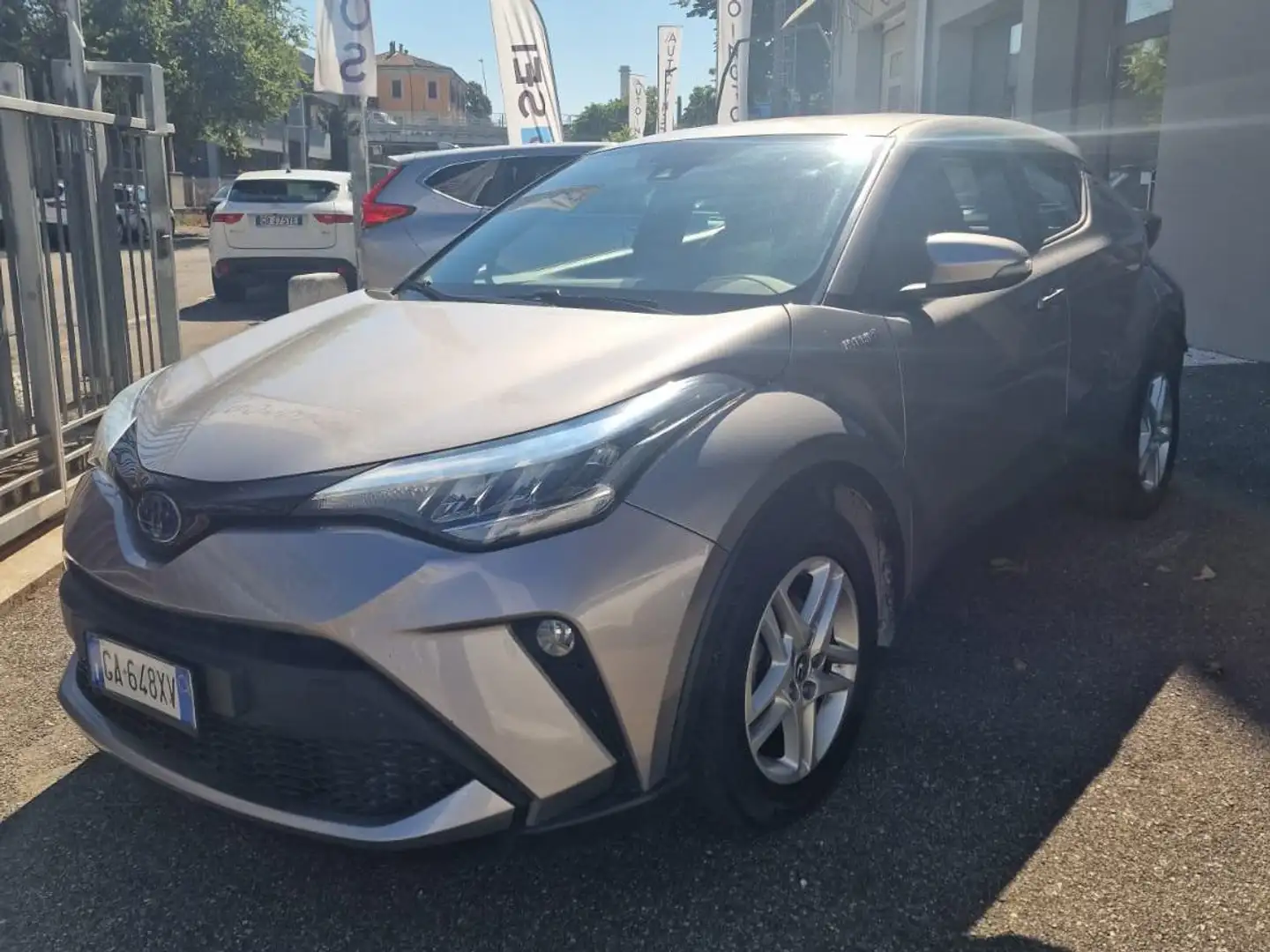 Toyota C-HR C-HR I 2020 1.8h Business e-cvt Silber - 1