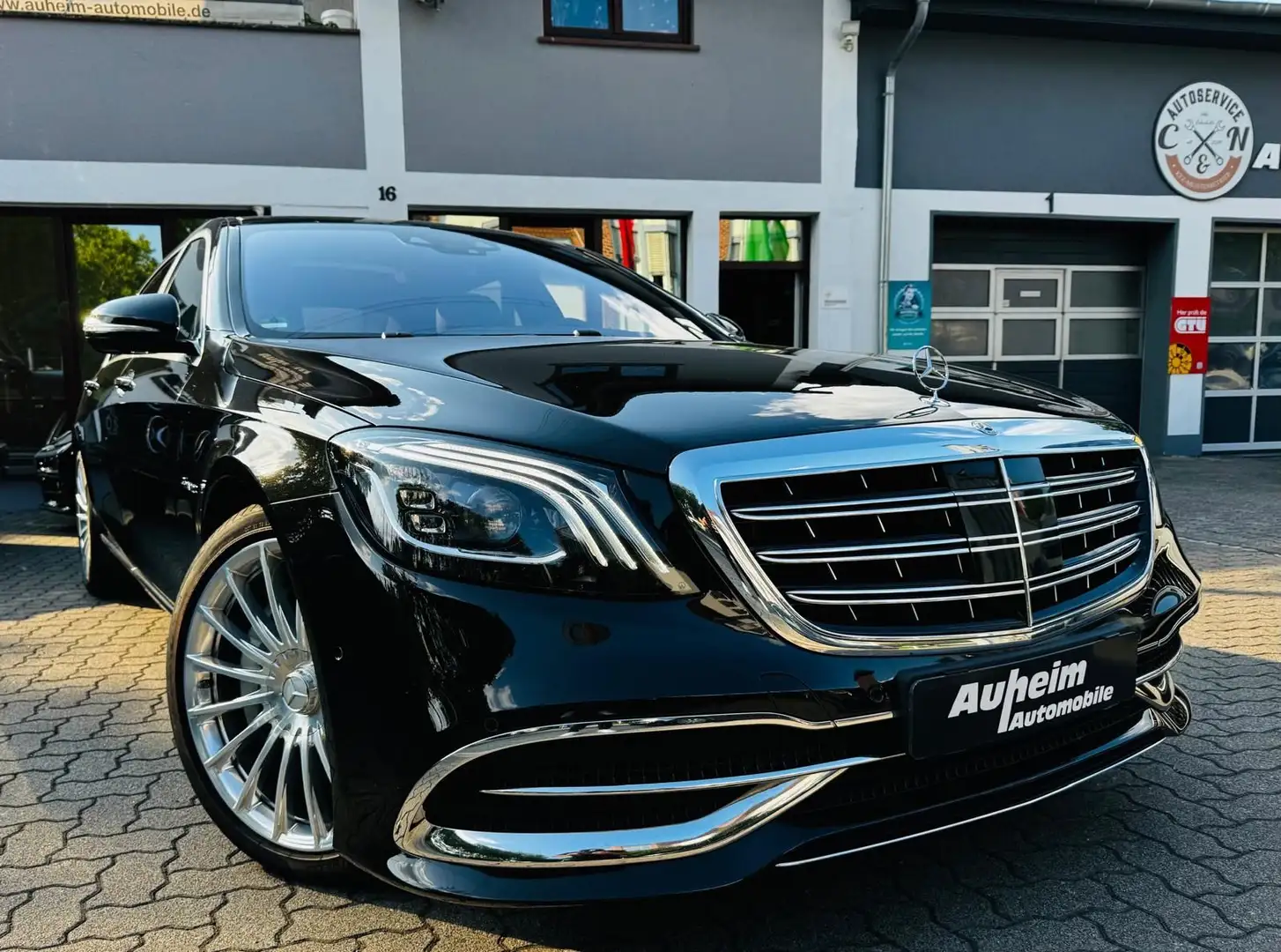 Mercedes-Benz S 560 S -Klasse Maybach Lim.S 560 4Matic MAYBACH Noir - 1