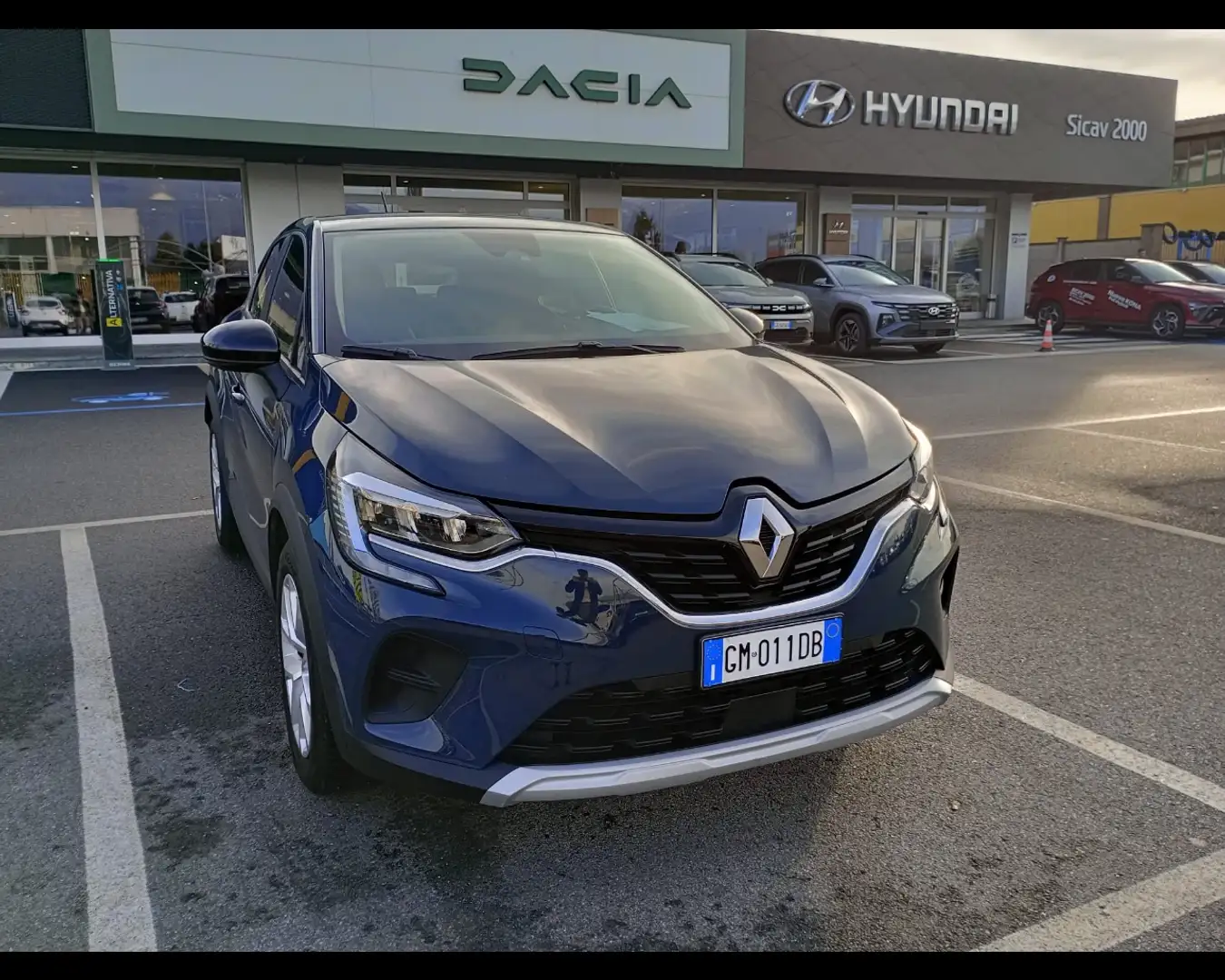 Renault Captur 1.0 TCE EQUILIBRE GPL 100CV Blu/Azzurro - 2
