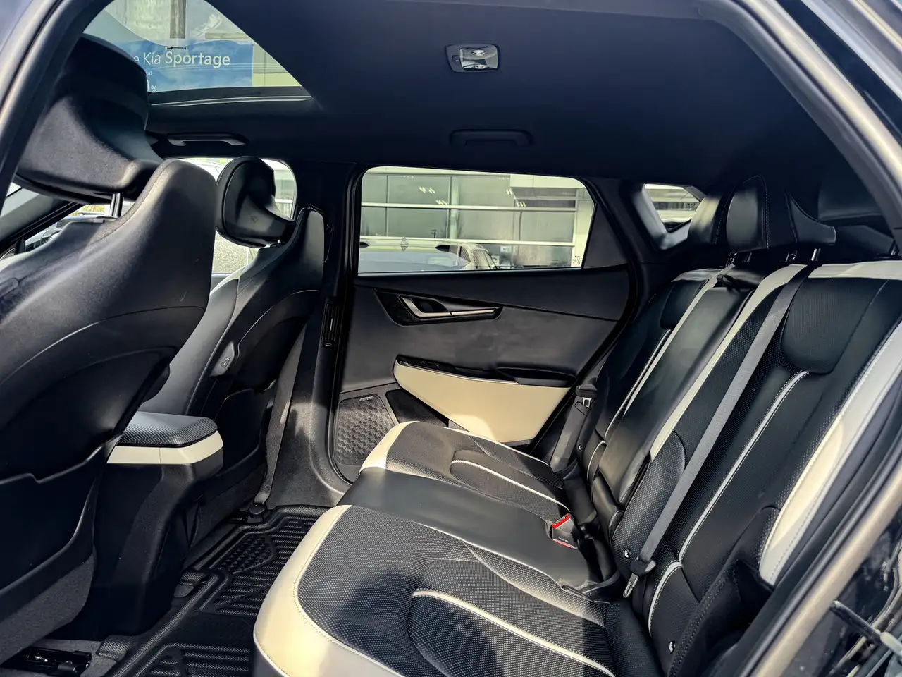 Kia EV6 снимка Kia EV6