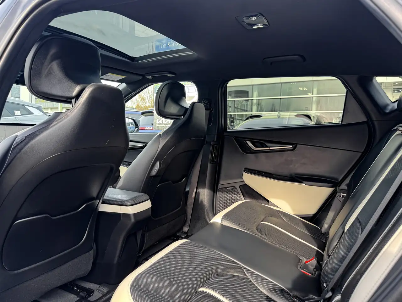 Kia EV6 снимка Kia EV6