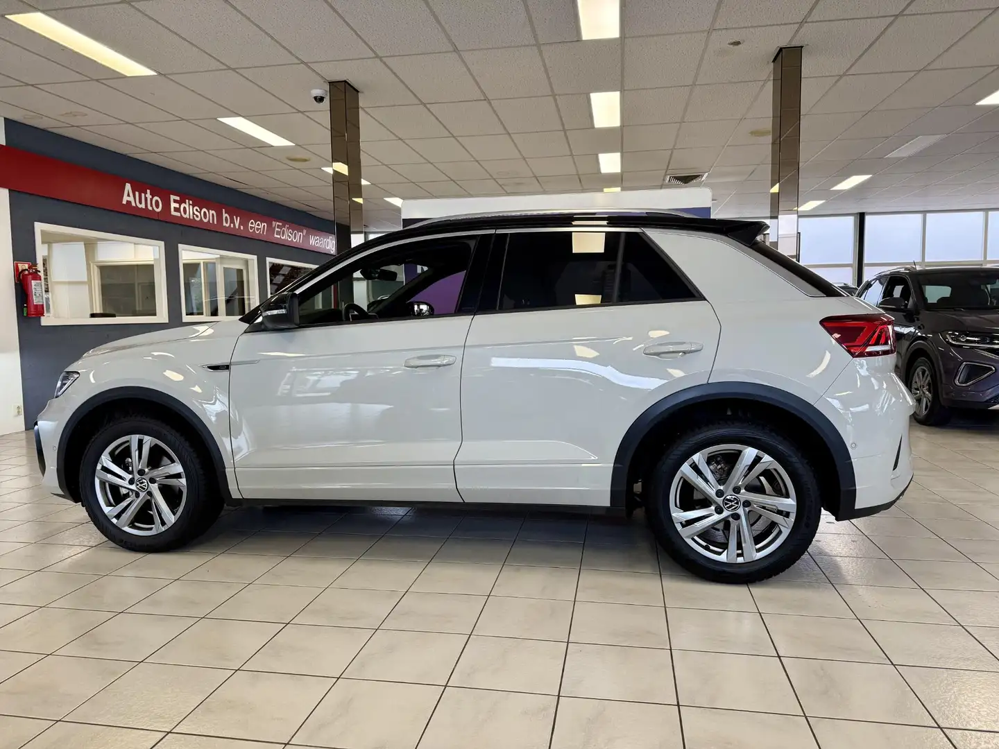 Volkswagen T-Roc 1.5 TSI R-Line DSG *IQ*CAM*MASSAGE*BUSS-PACK*LM17* Grijs - 2