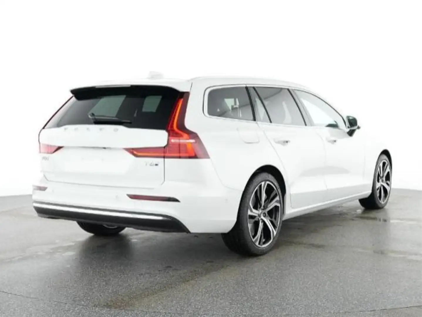 Volvo V60 Plus Bright Plug-In Hybrid/Pano/360K/Headup Klima Weiß - 2