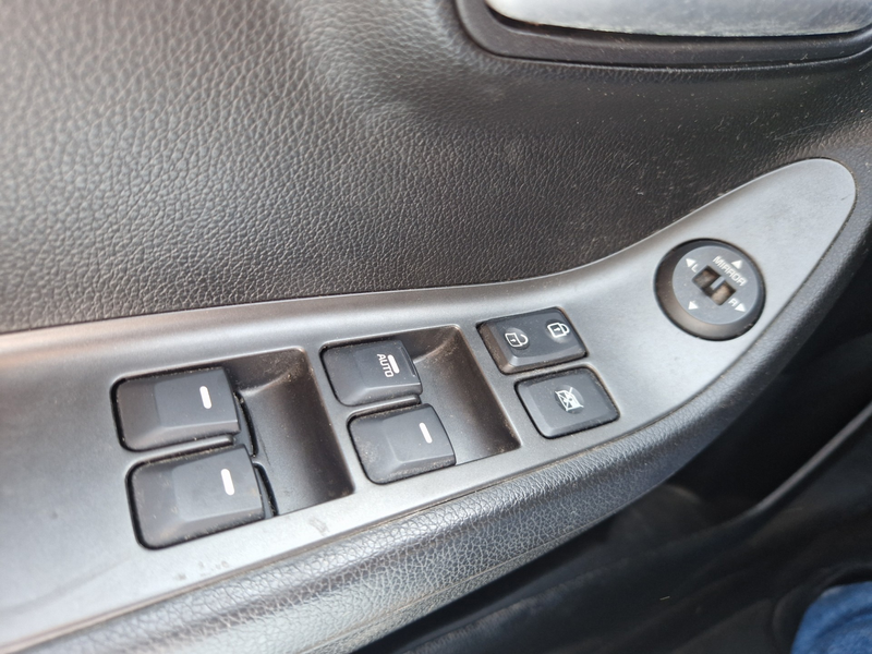 Kia Picanto 1.0 CVVT ComfortPlusLine Navigator Climatronic — photo 11