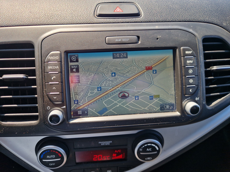 Kia Picanto 1.0 CVVT ComfortPlusLine Navigator Climatronic — photo 7