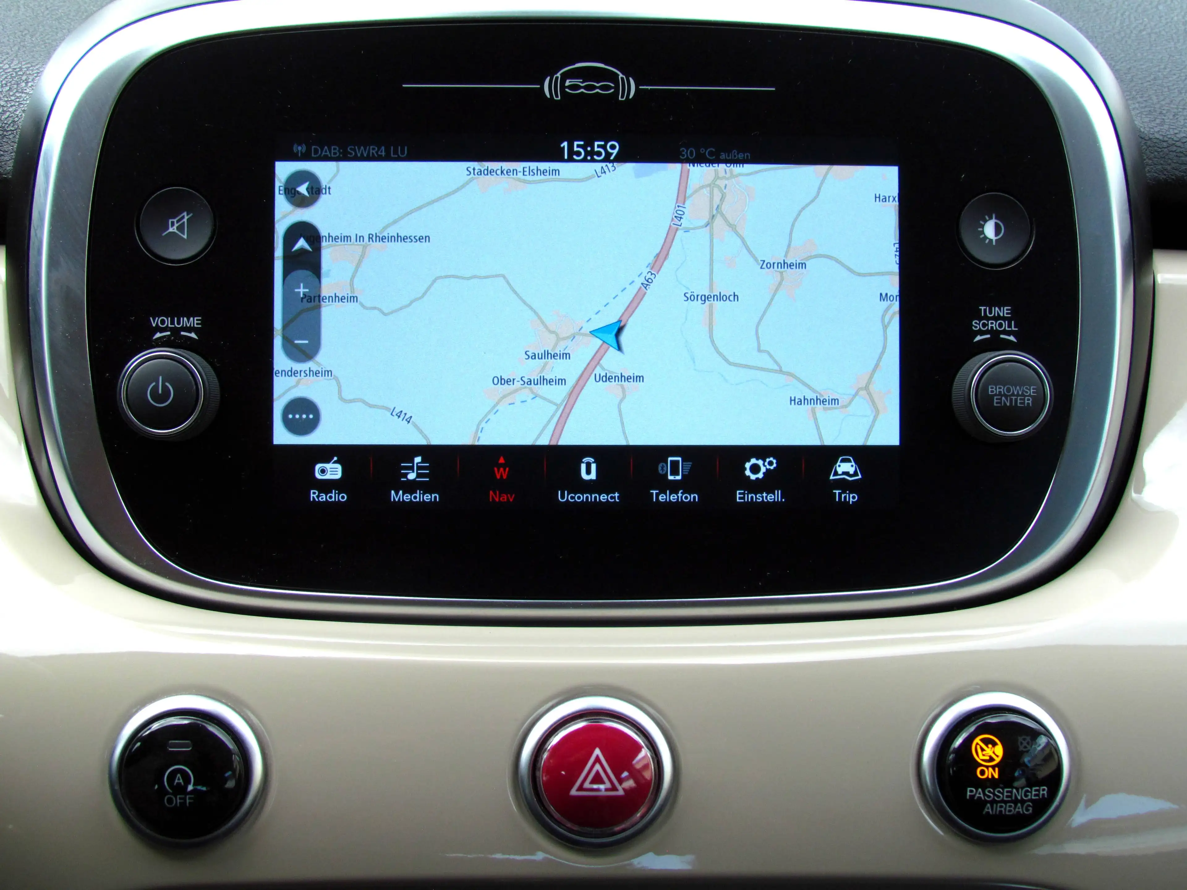 Fiat 500X 1,3 Cross*NAVI*LED*CAM*Teilleder*KLIMA* TOP — photo 9