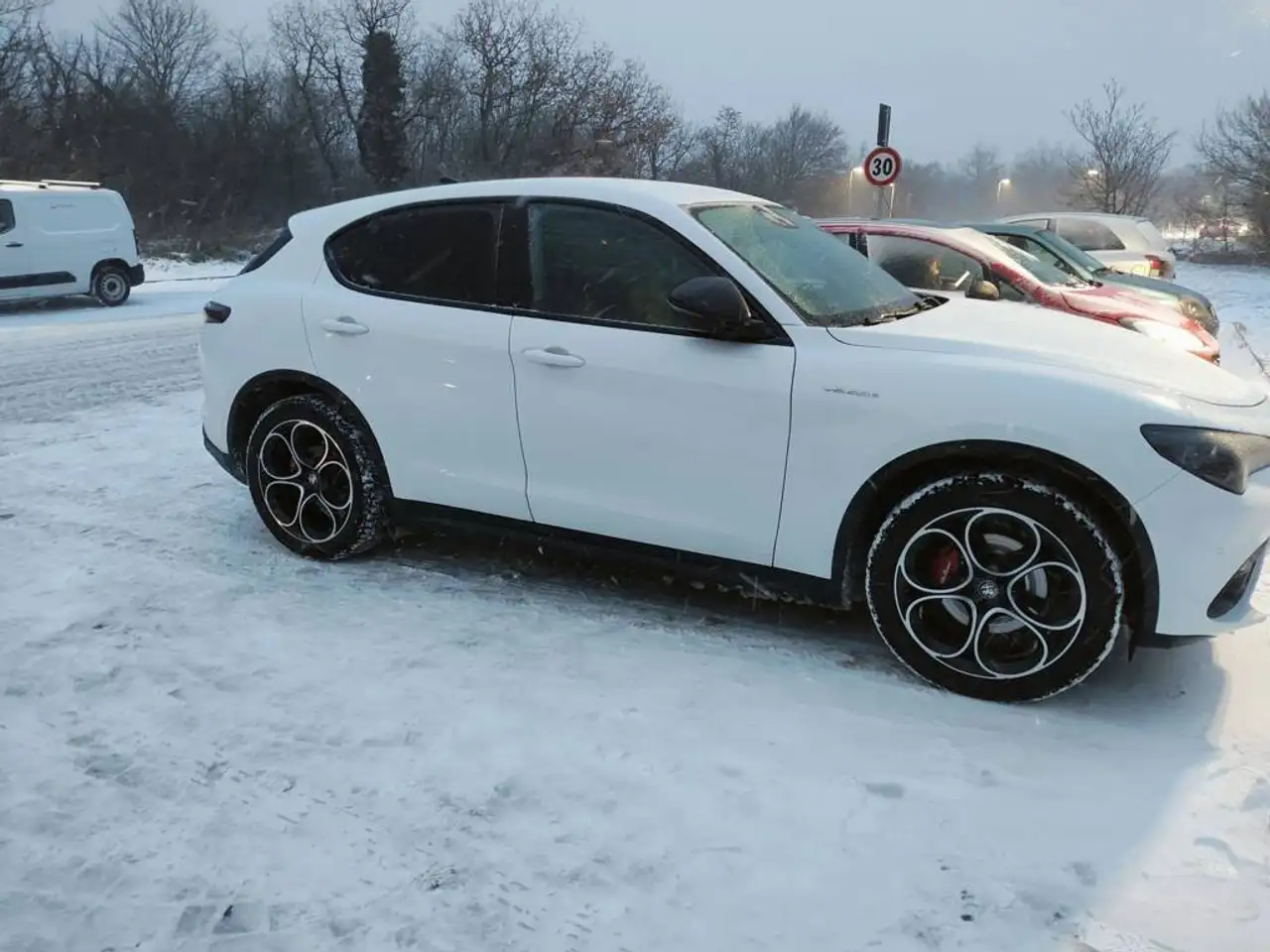 Alfa Romeo Stelvio 2024