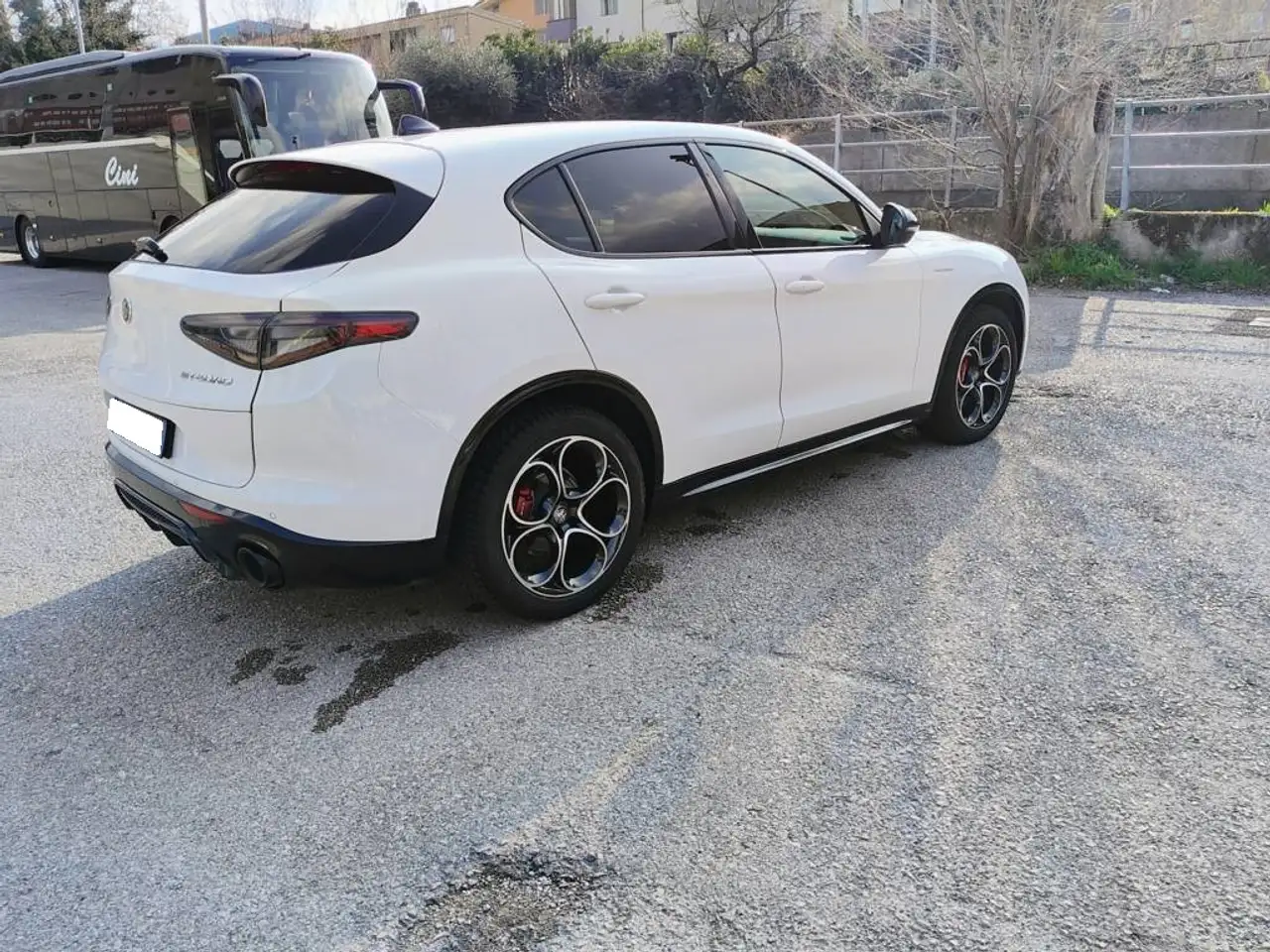 Alfa Romeo Stelvio 2024 — фото 9