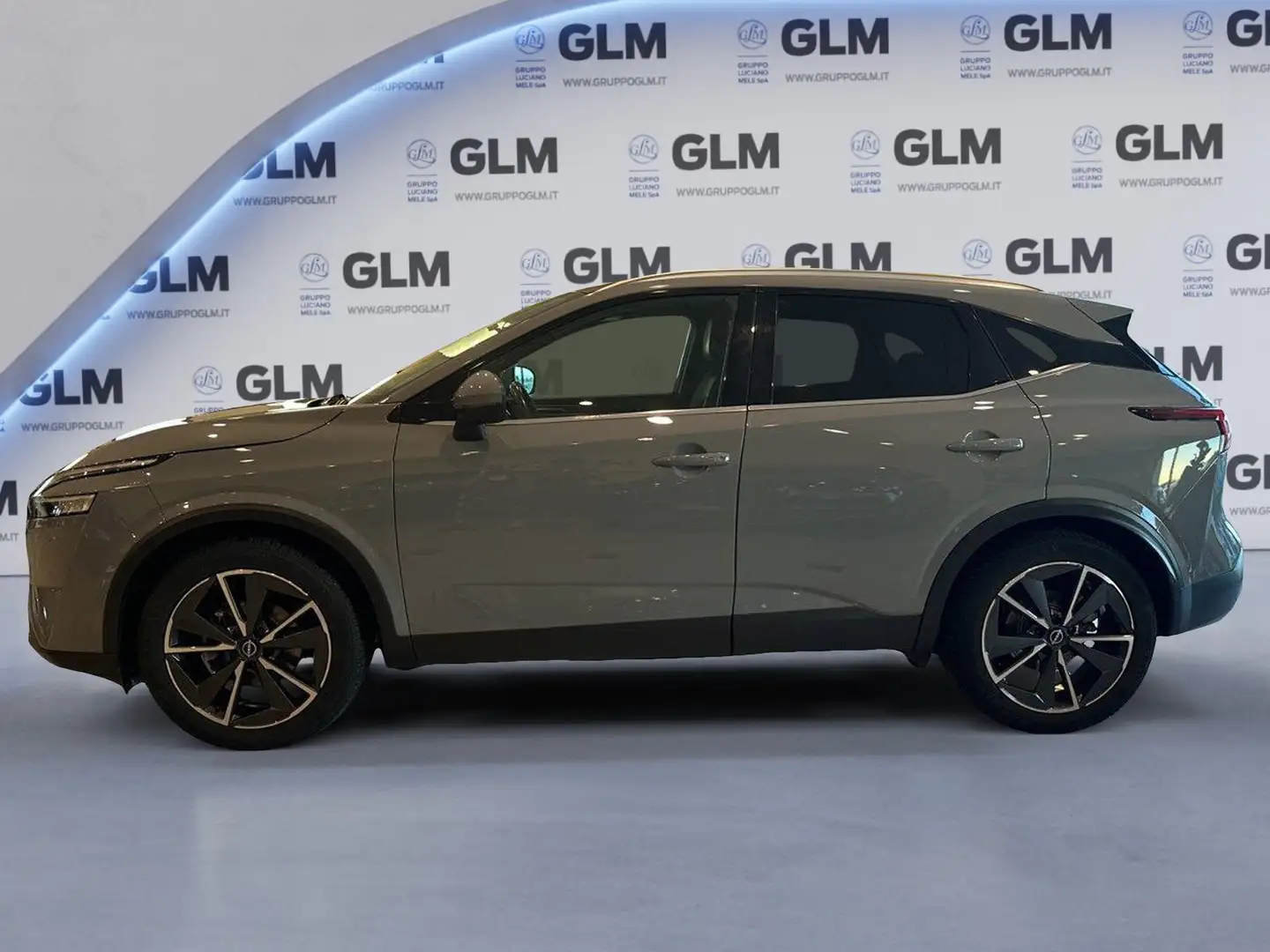 Nissan Qashqai MHEV 158 CV Xtronic 4WD Tekna+ Gris - 2