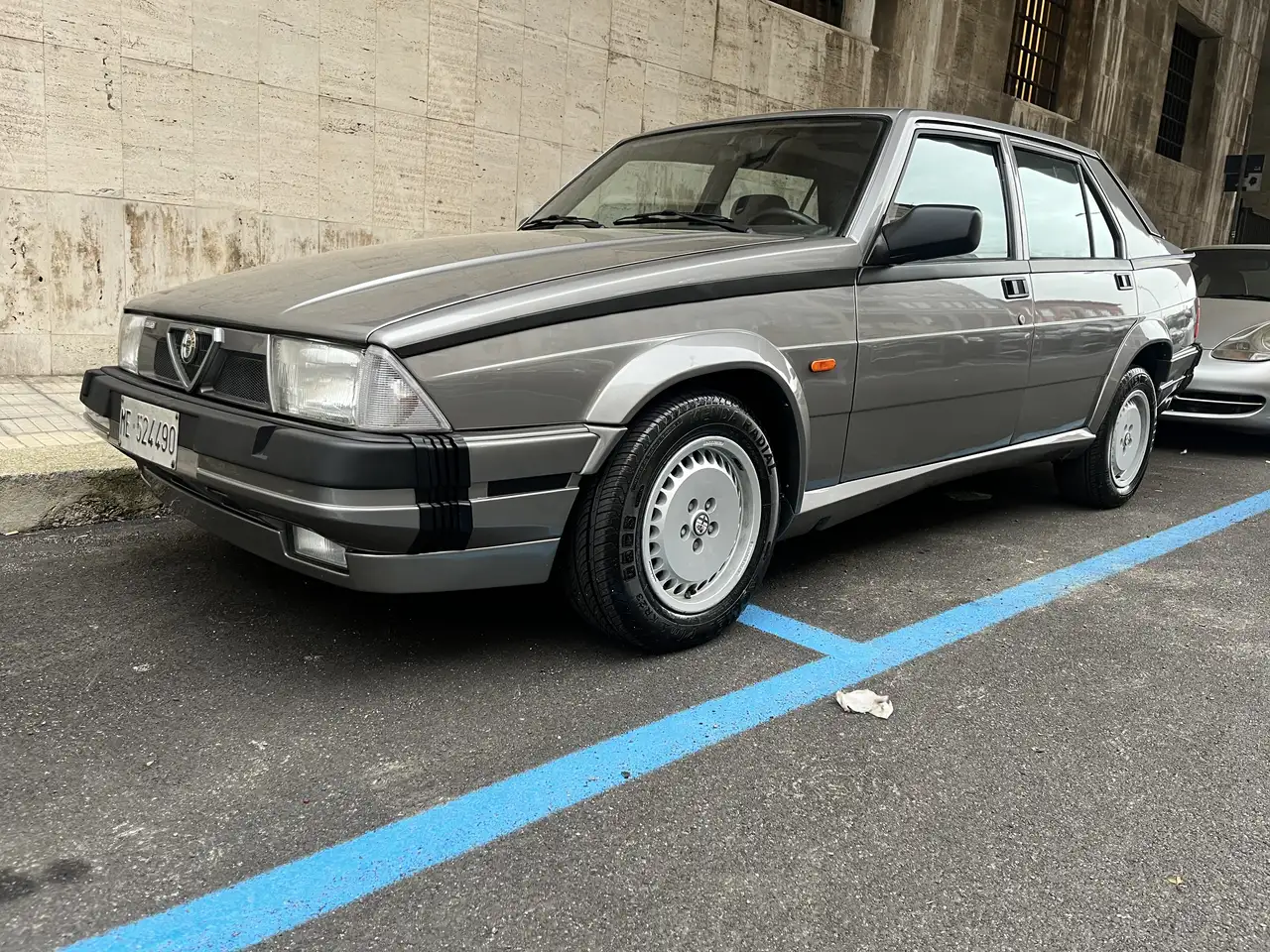Alfa Romeo 75 1.8t America, foto 8