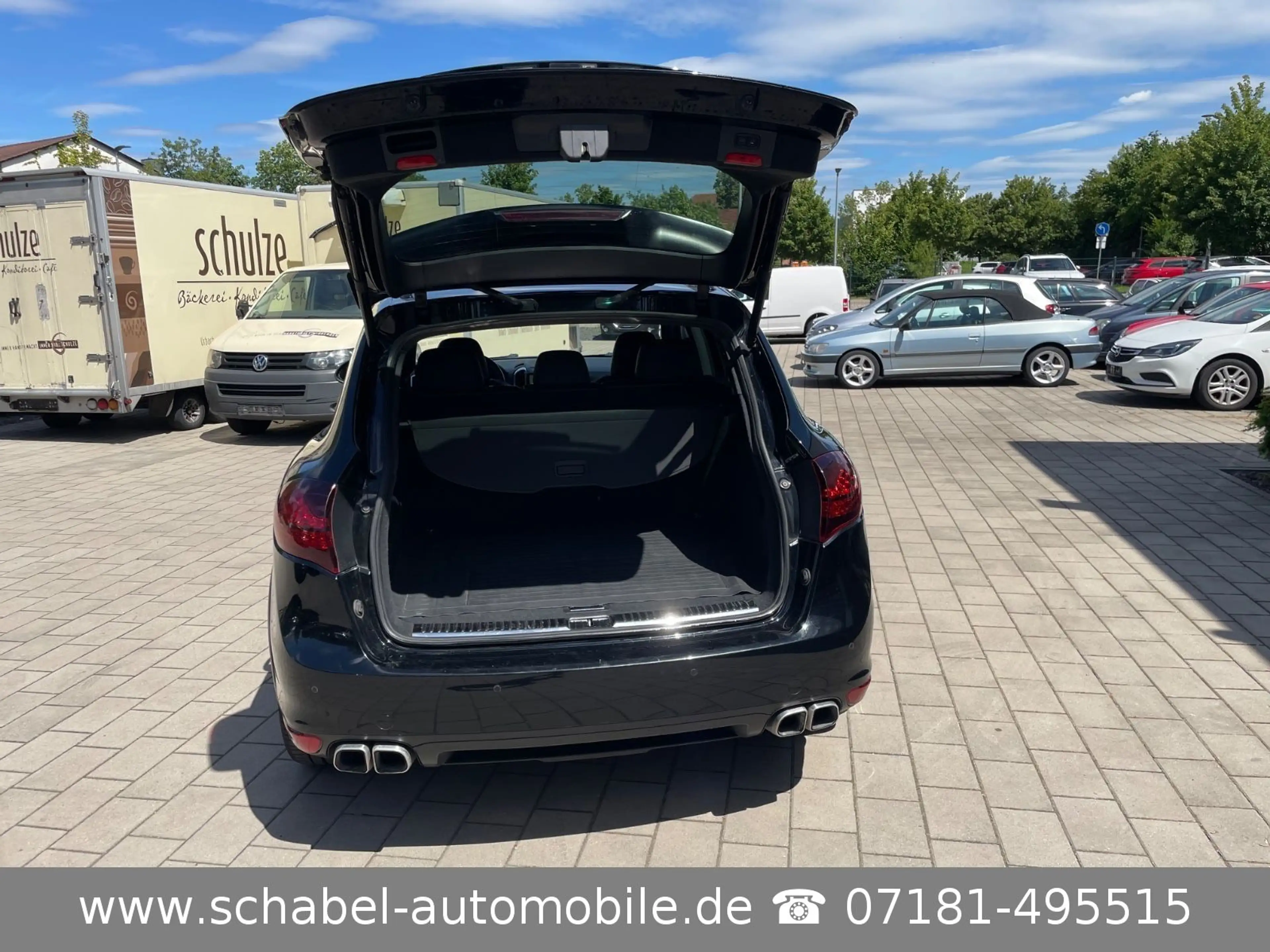 Porsche Cayenne S Diesel 4.2 V8 Panorama AHK Approved — photo 9