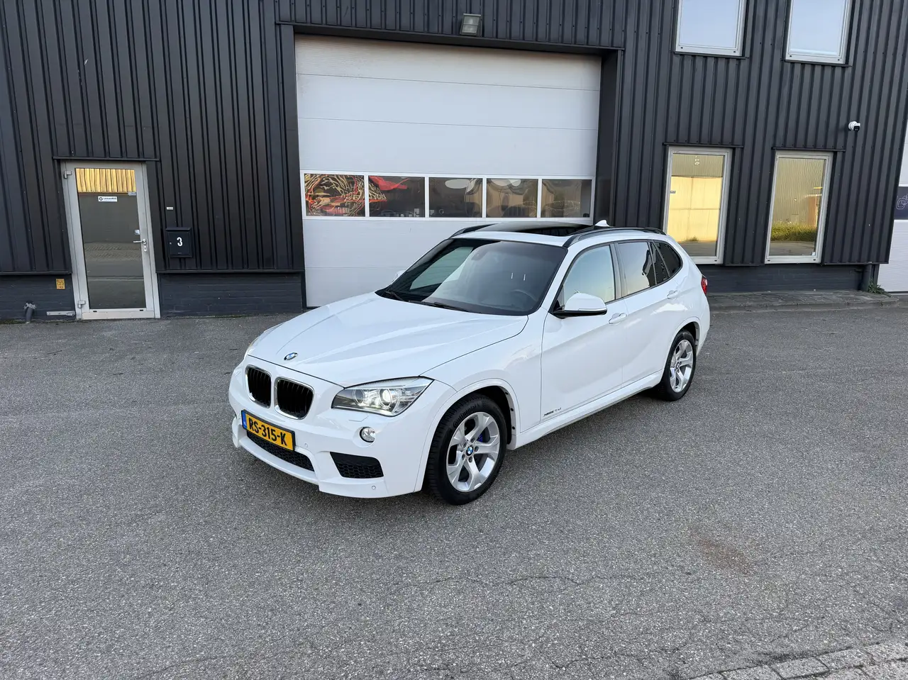 BMW