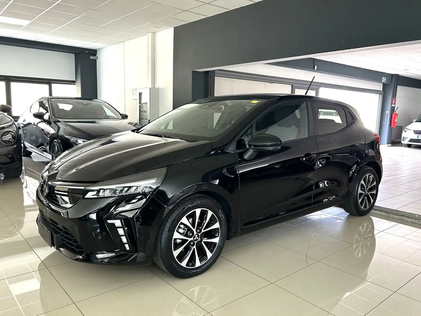 Mitsubishi Colt 1.0L turbo 90 CV Intense Nero - 1
