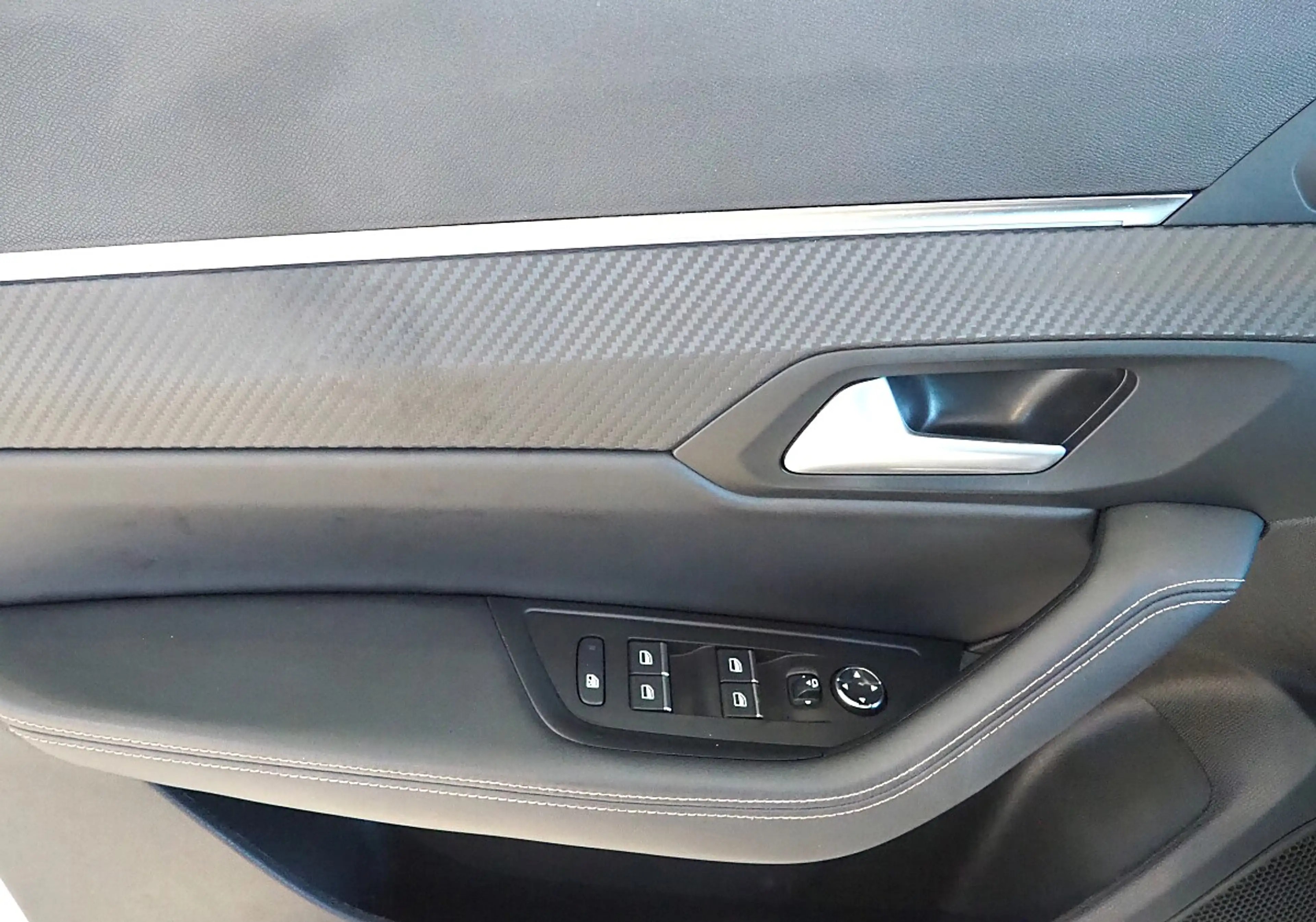 Peugeot 508 1,5 BlueHDi 130 EAT8 S&S GT Line Aut. -- Automa... — photo 14