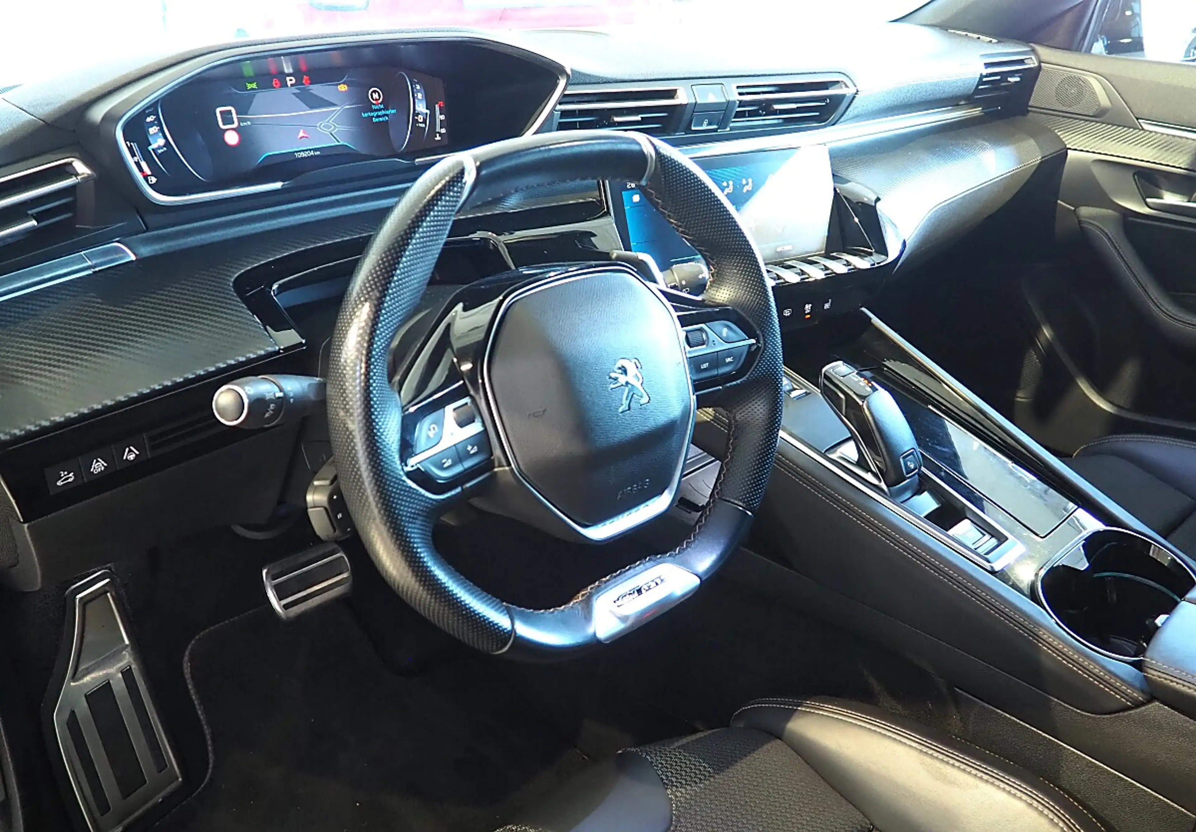 Peugeot 508 1,5 BlueHDi 130 EAT8 S&S GT Line Aut. -- Automa... — photo 15