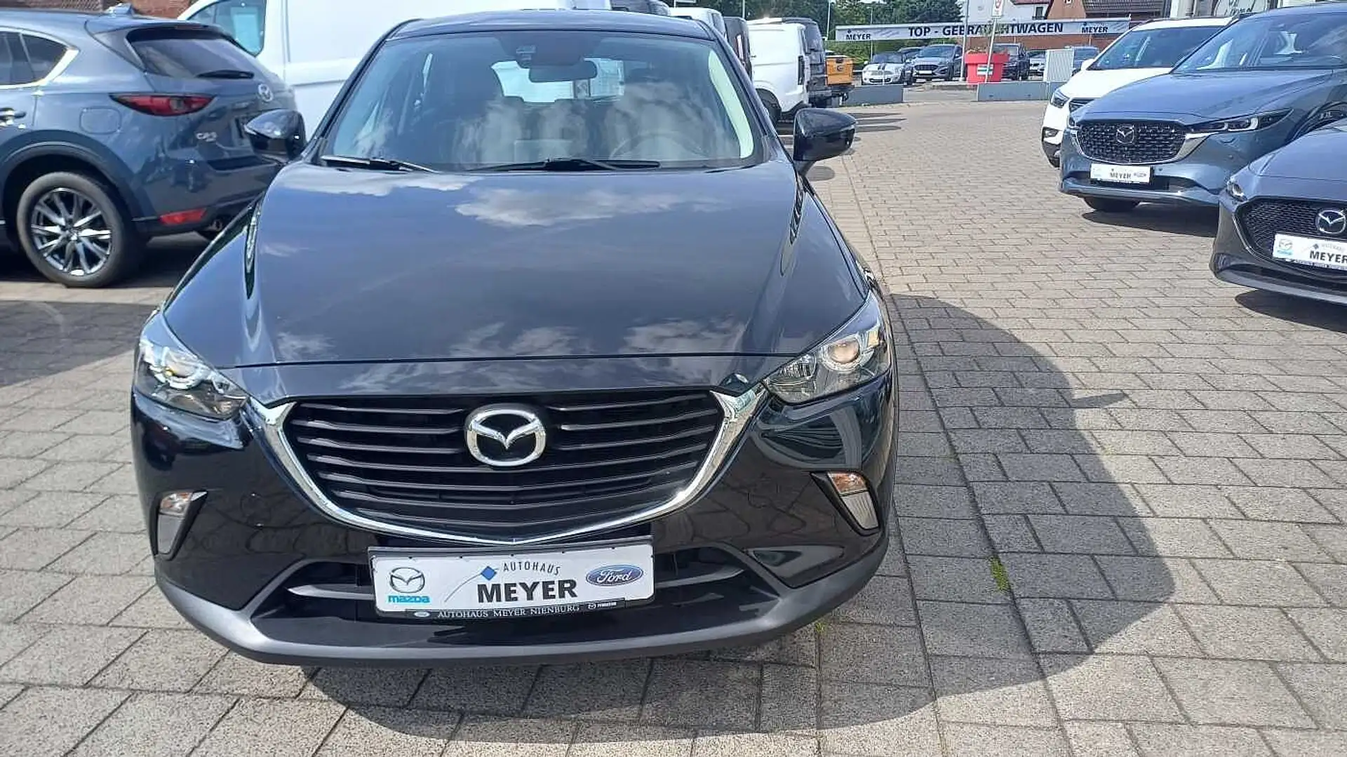 Mazda CX-3 SKYACTIV-G 120 Center-Line Navi/Klimaaut. Negru - 2