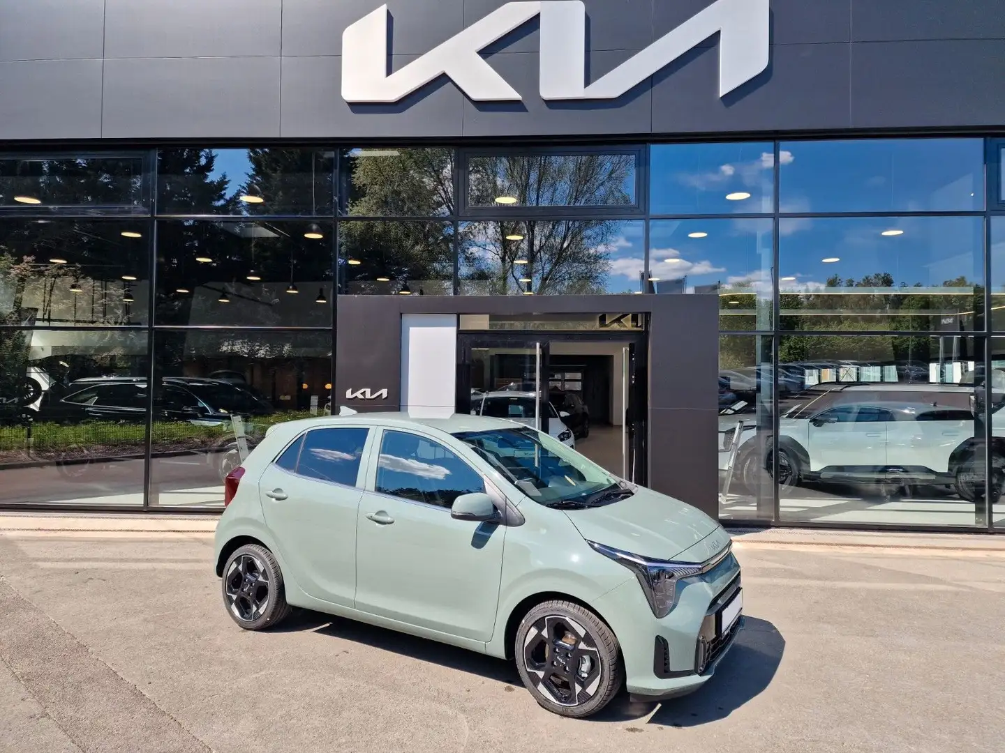 Kia Picanto 1.2 Spirit Premium Edition Automatik Grün - 1