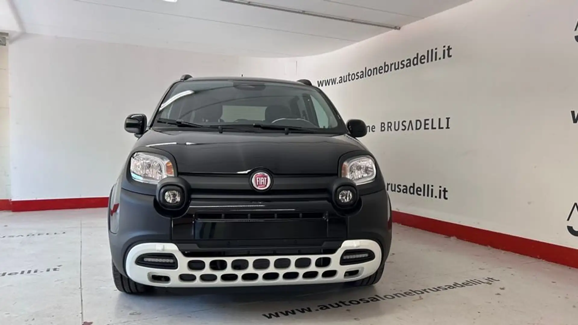 Fiat Panda 1.0 FireFly S&S Hybrid Pandina CARPLAY PDC POST Noir - 2