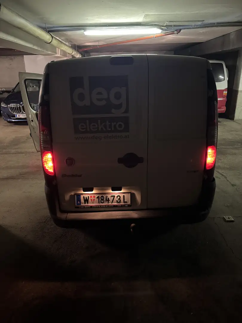 Fiat Doblo cargo Weiß - 2