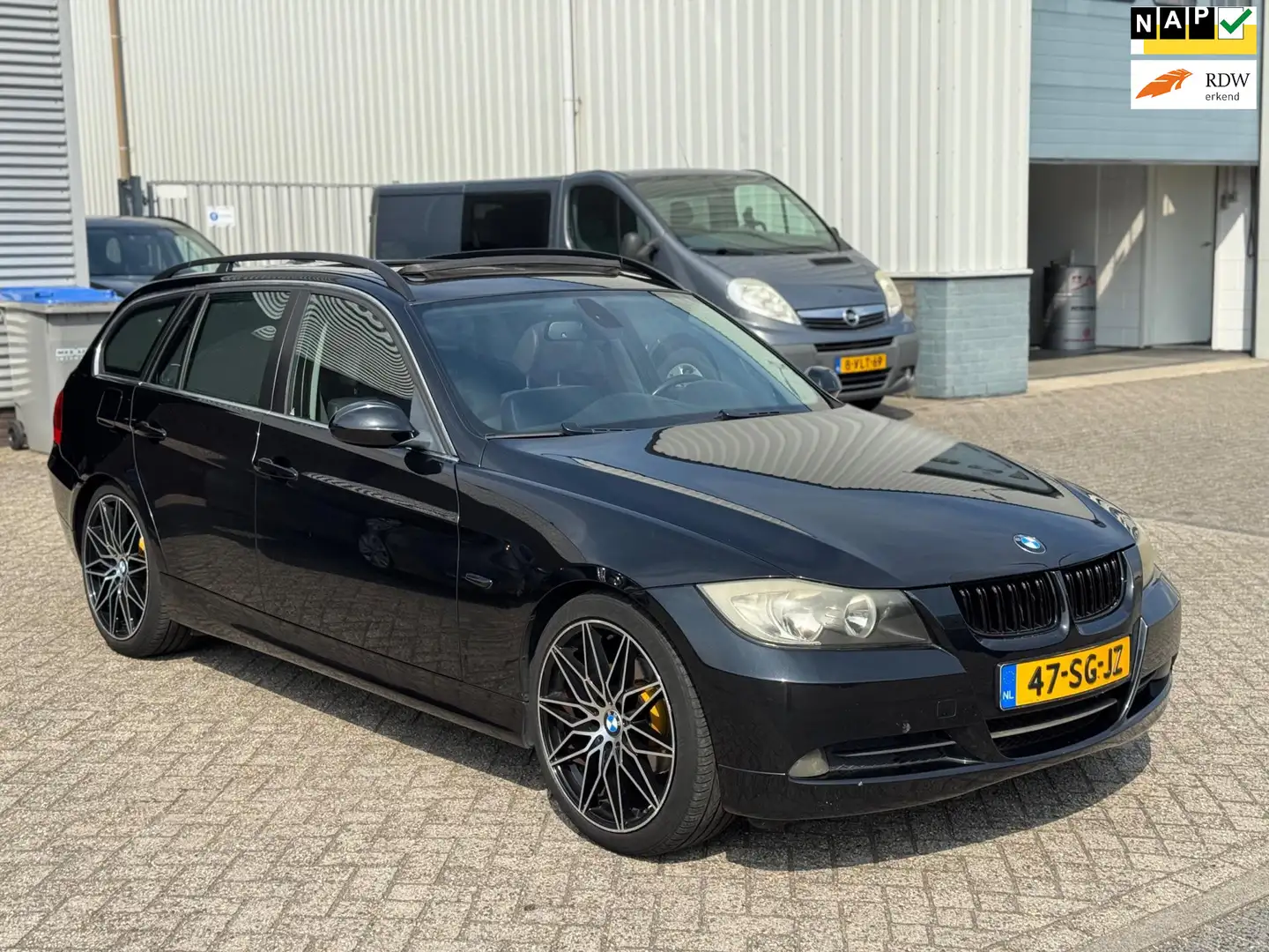 BMW 325 3-serie Touring 325i Dynamic Executive Pano | Navi Noir - 1