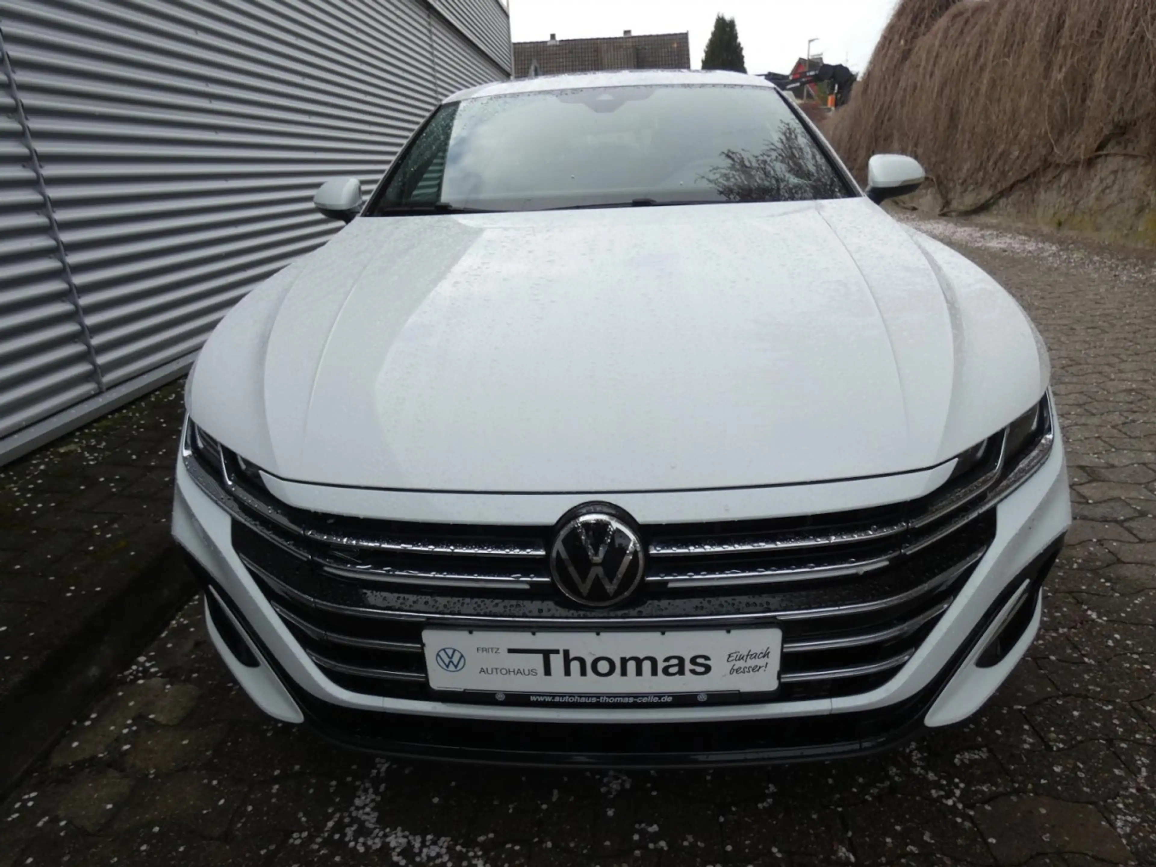 Volkswagen Arteon Shooting Brake R-Line Arteon Shootingbrake 2.0 TSI DSG R-Line LED Navi — photo 2