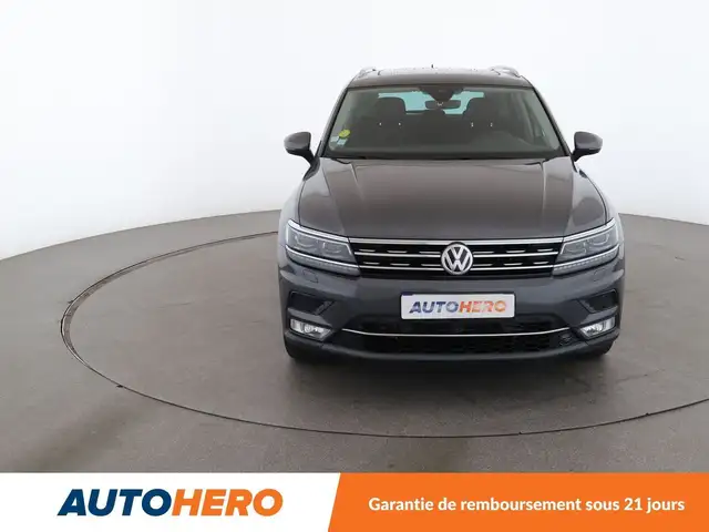Volkswagen Tiguan view 9